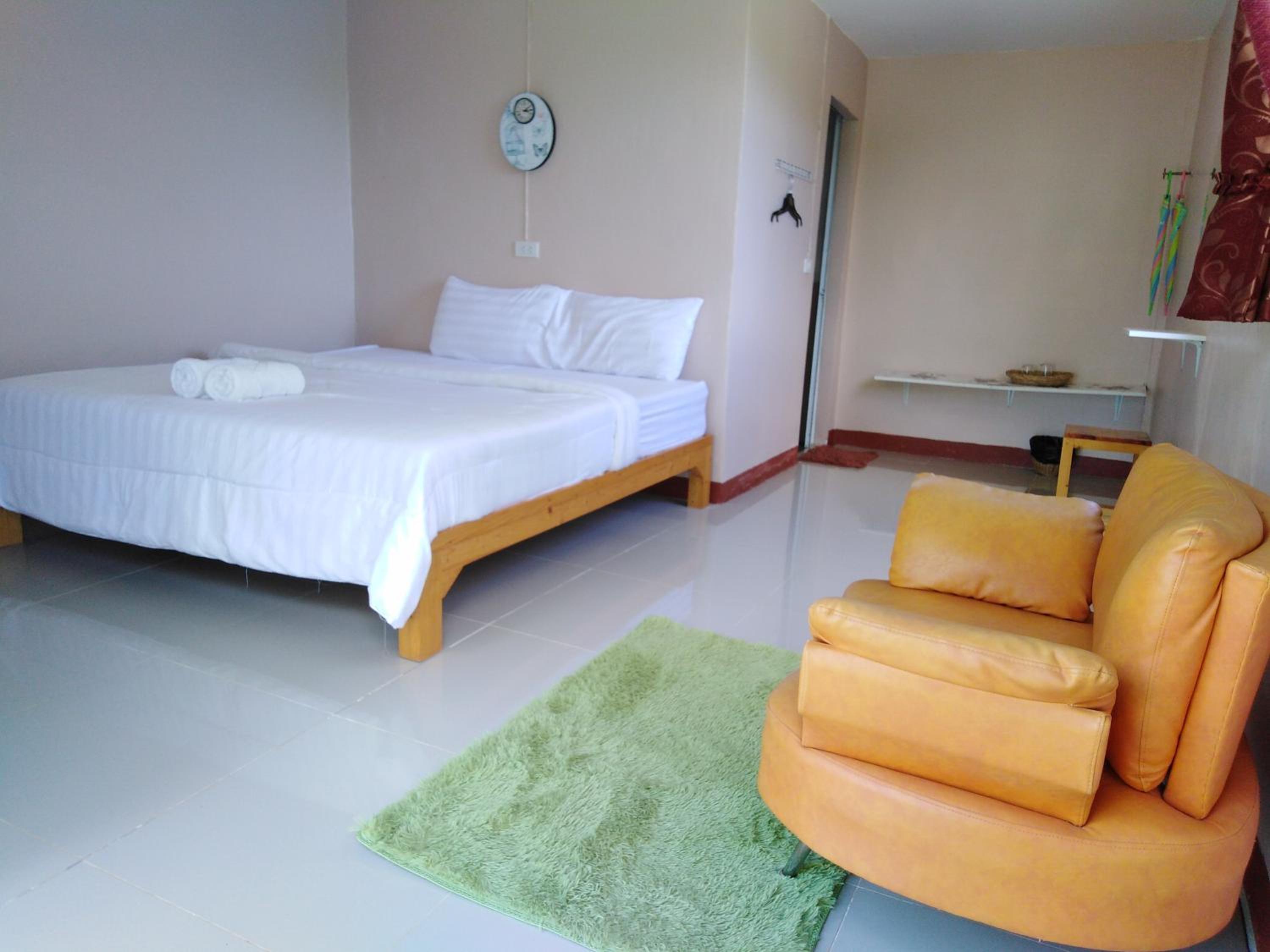 Double Room with View - Photo 22