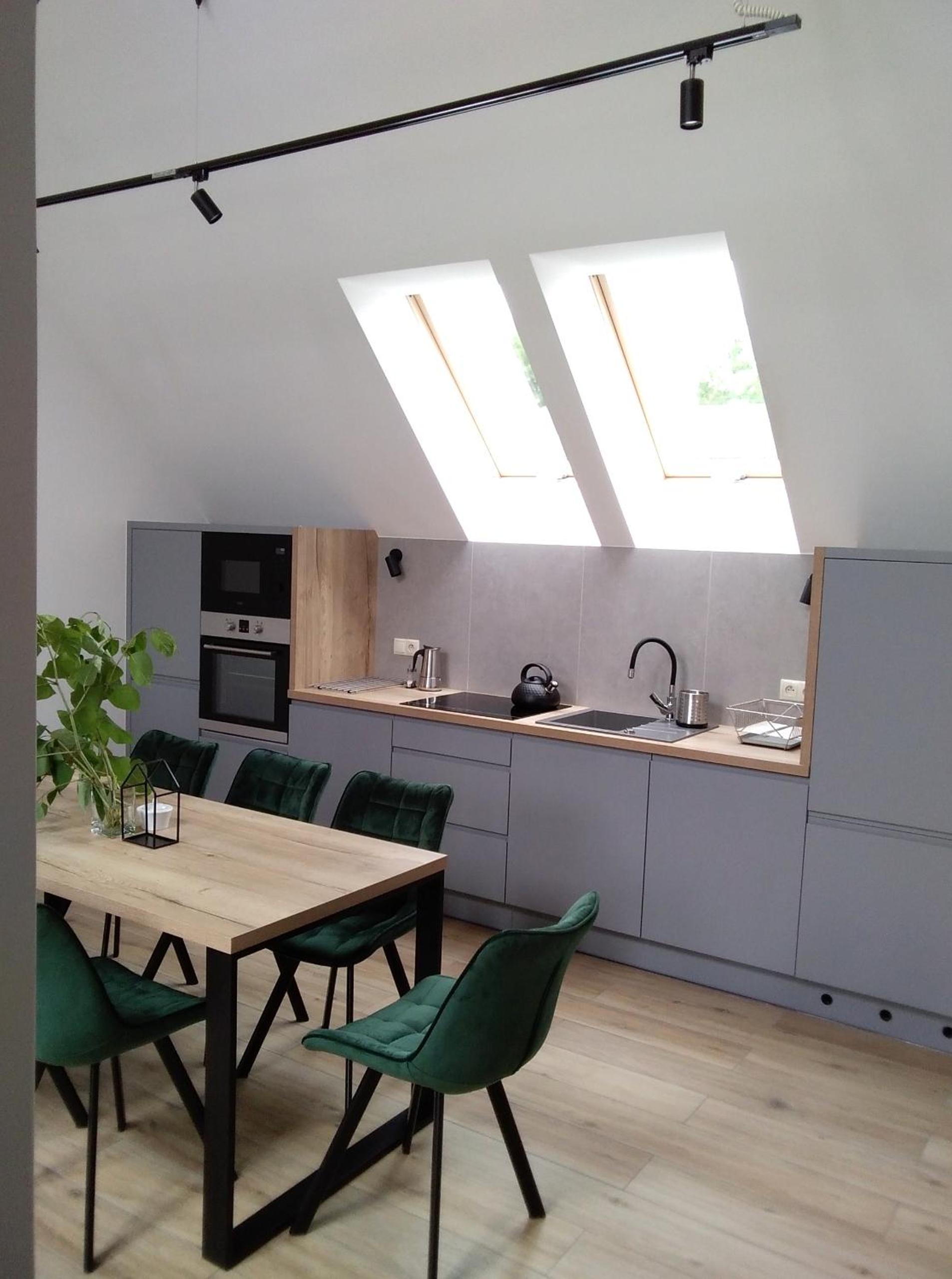 Three-Bedroom Apartment - Photo 24