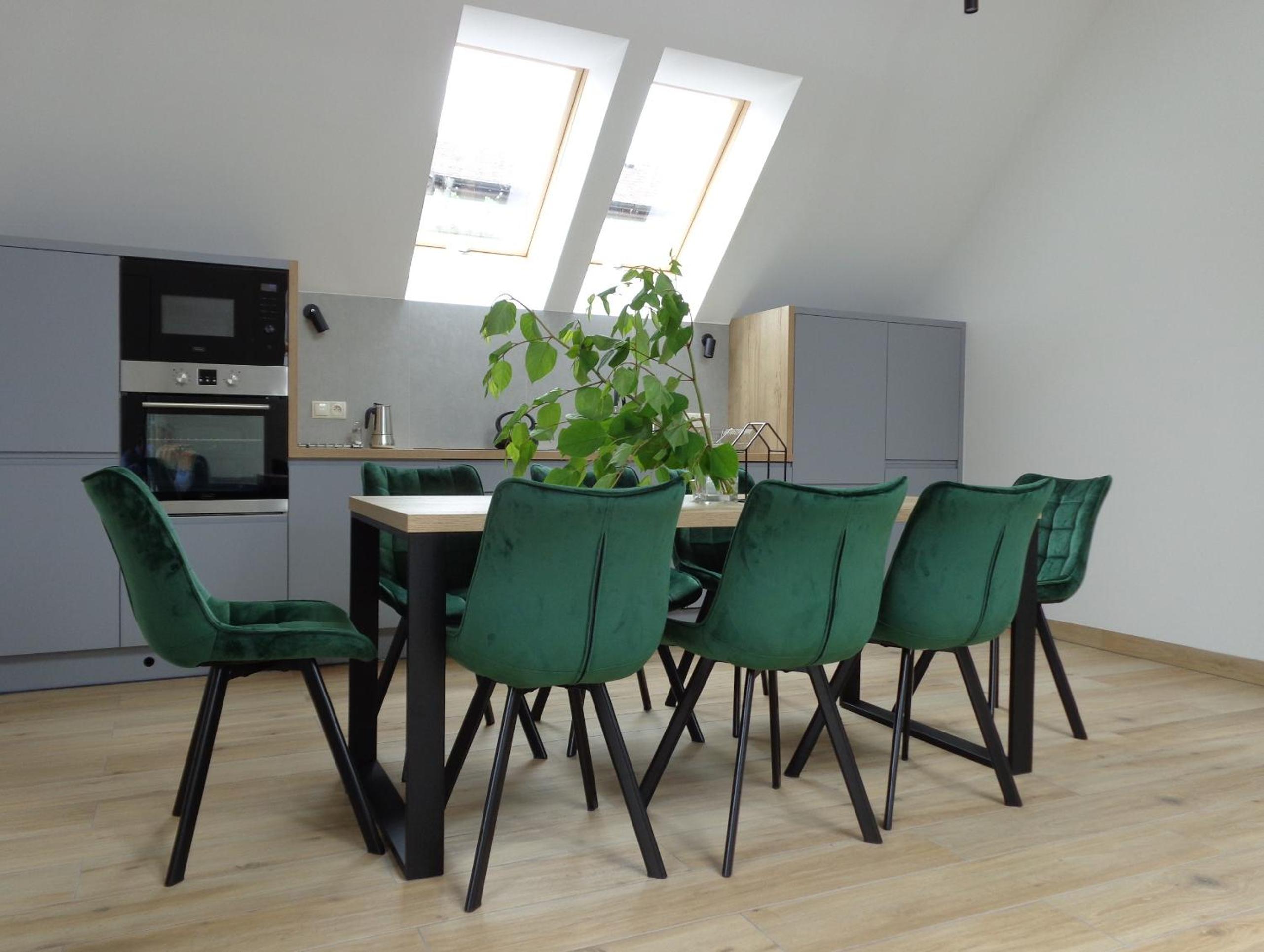 Three-Bedroom Apartment - Photo 38