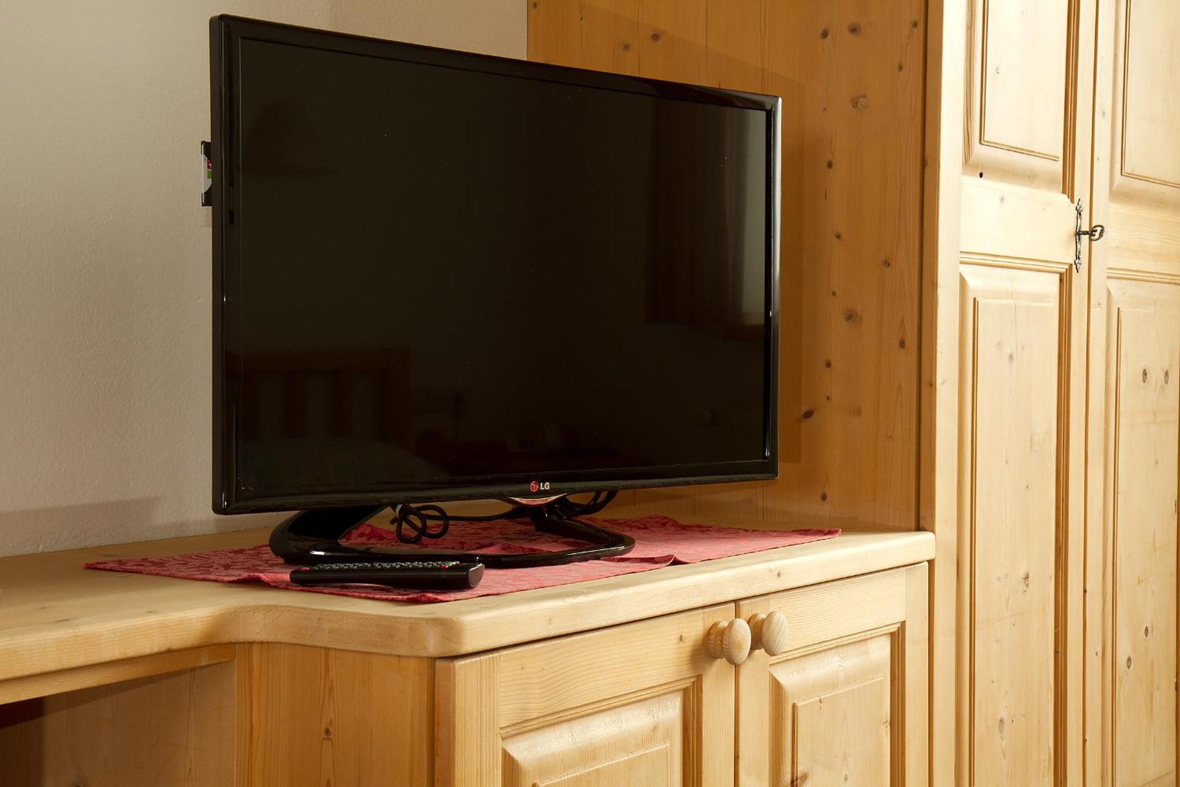 Studio Apartment with Balcony Type B photo 2
