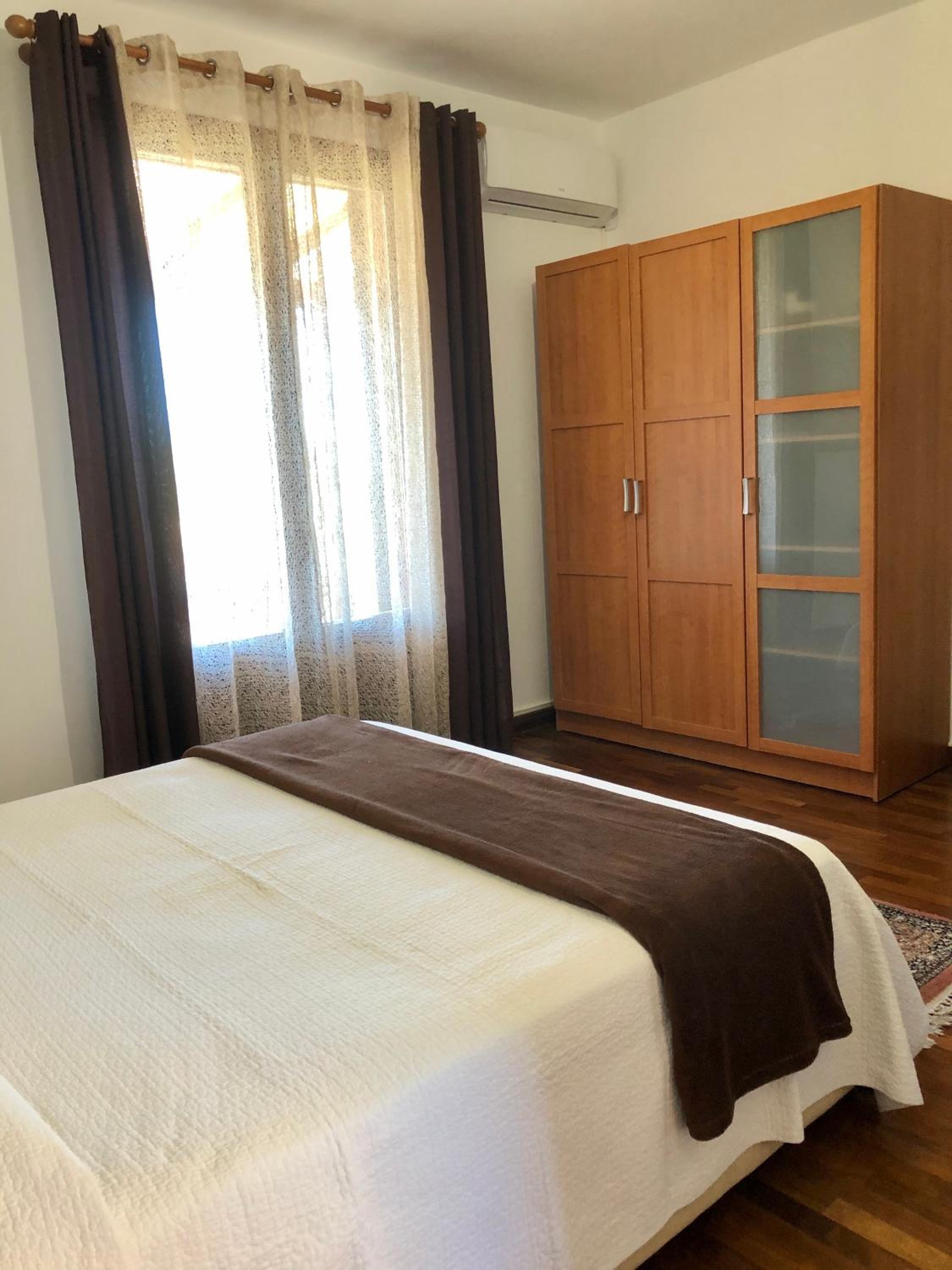 Deluxe Double Room with Balcony and Sea View - Photo 4