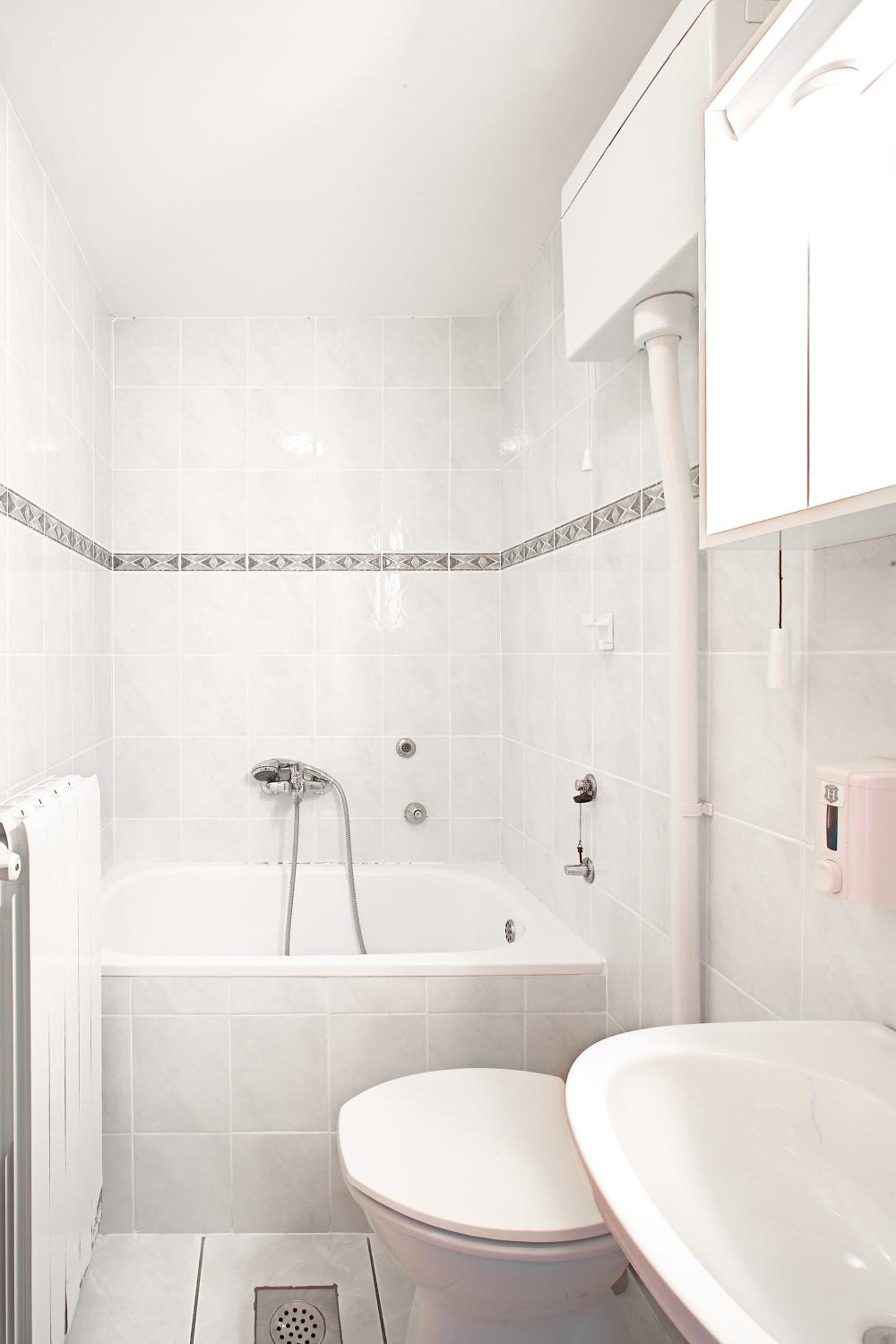 Double Room with Sea View - Photo 4
