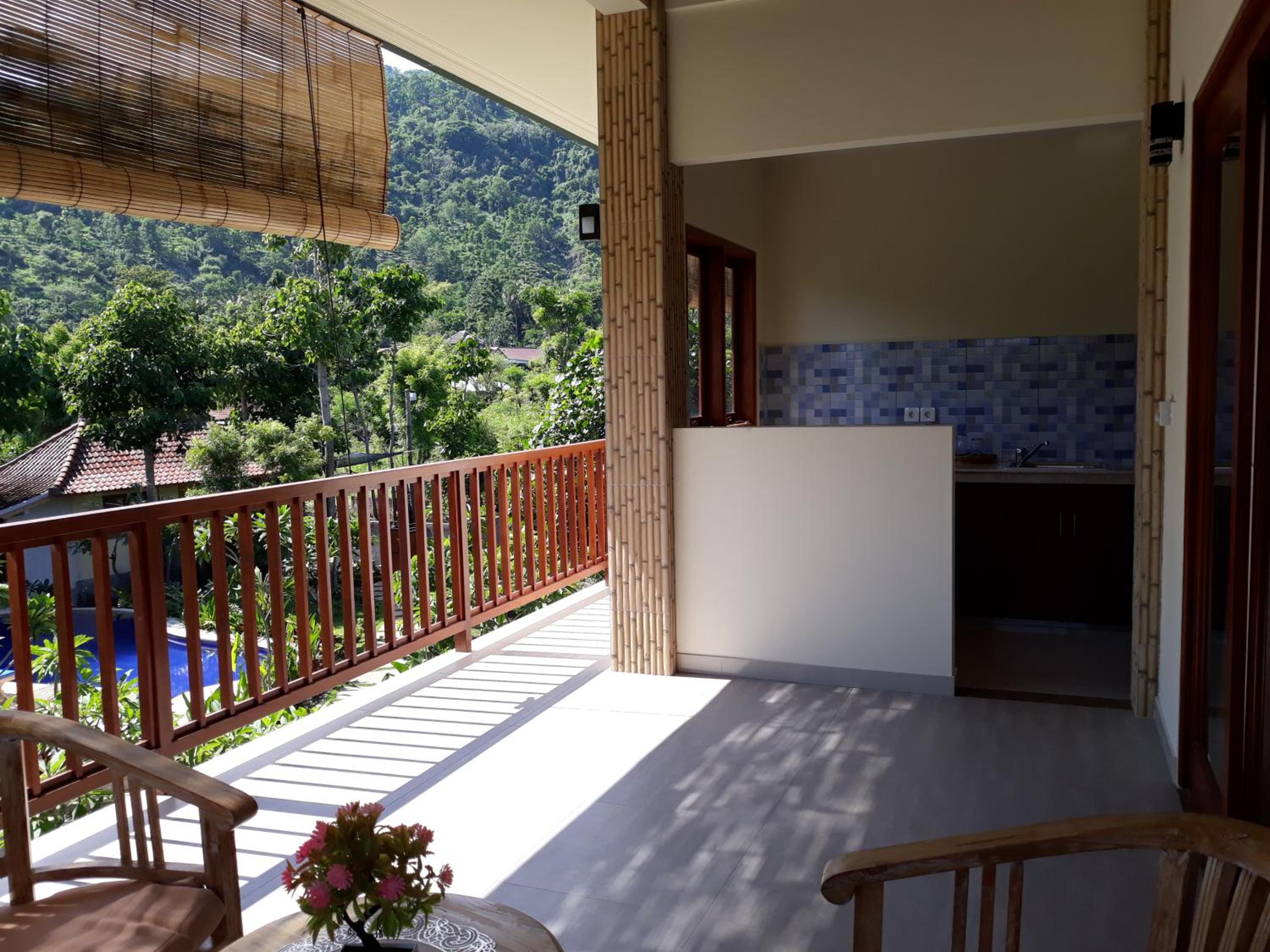 Studio with Pool View - Photo 19