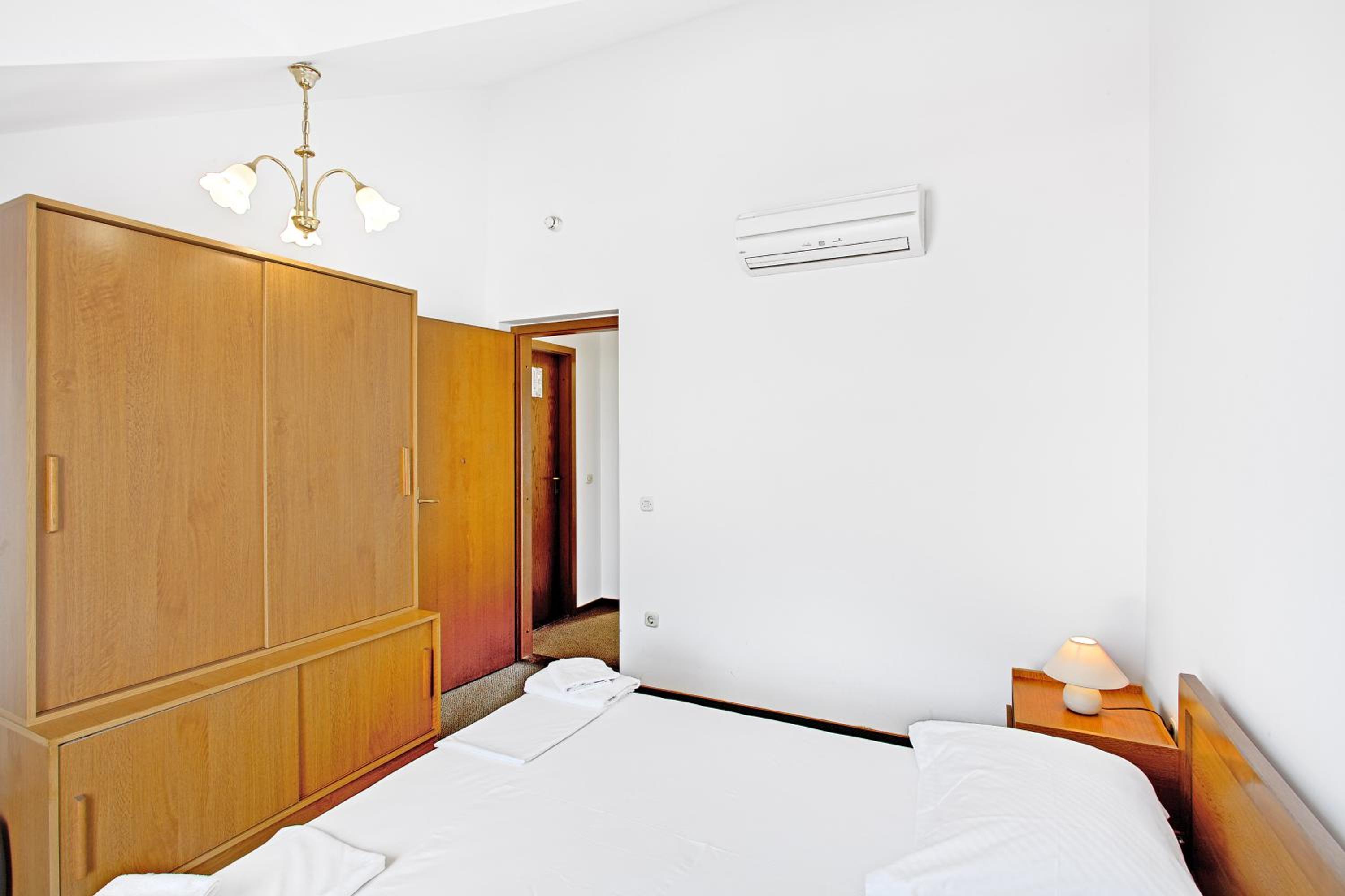 Comfort Studio with Balcony and Sea View (2+2) - Photo 4