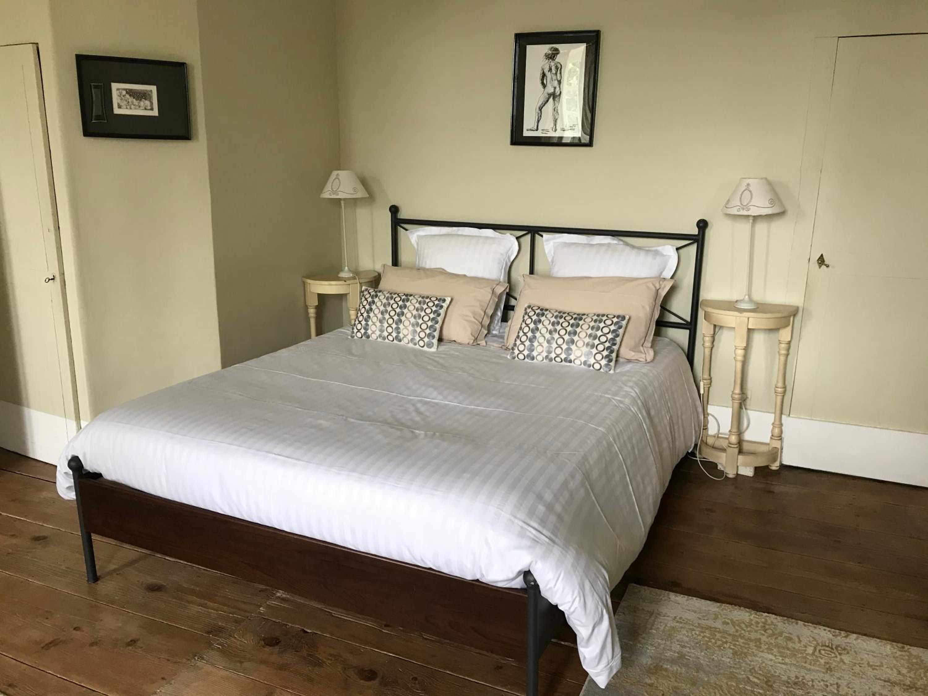 Beige Double Room photo 2