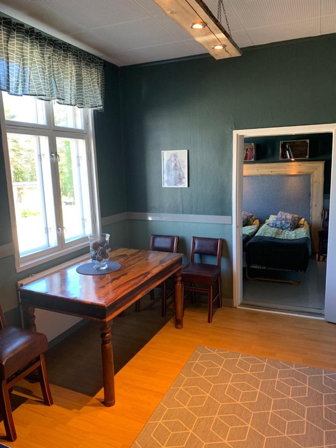 Double or Twin Room with Private Bathroom photo 3