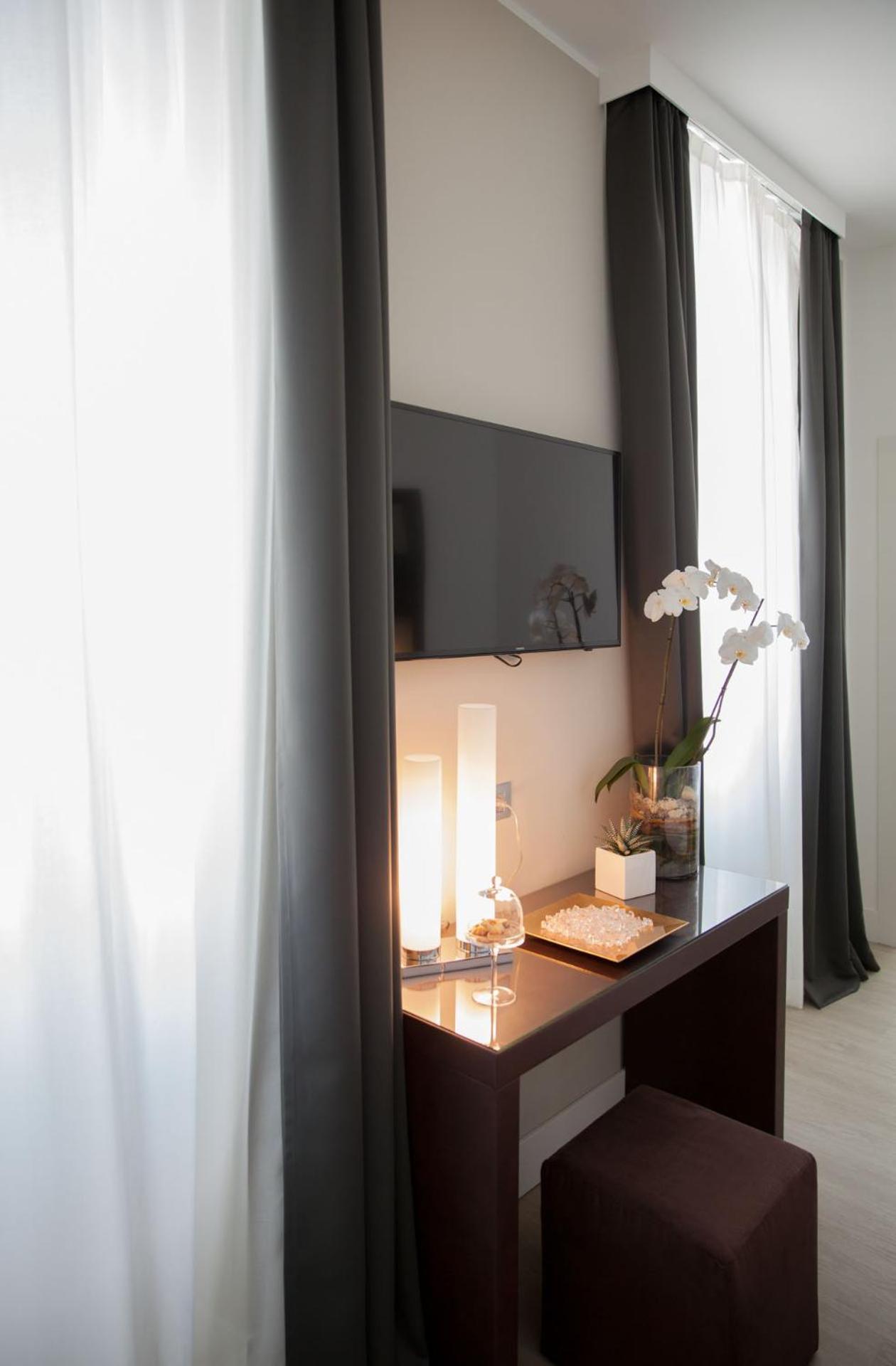 Superior Double Room - Photo 8
