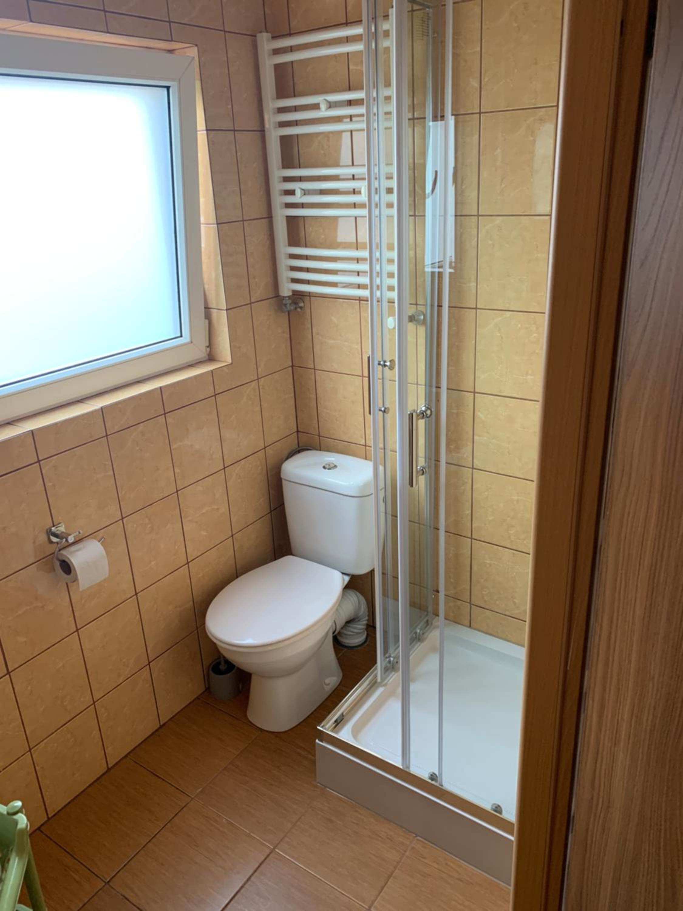 Standard Quadruple Room - Photo 3