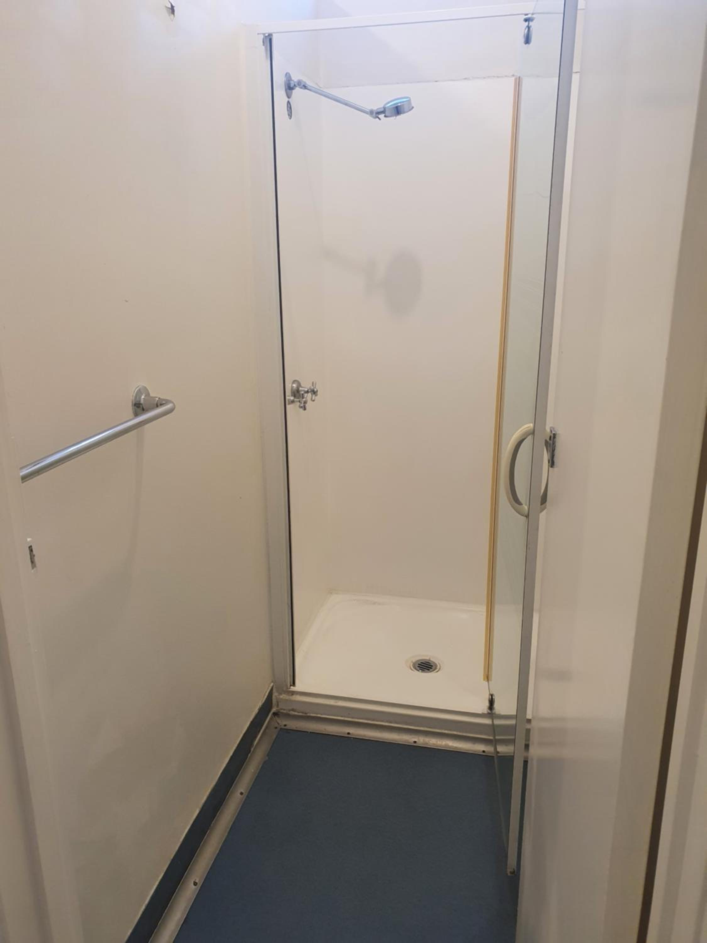 Double Room - Renovated recently - Photo 3