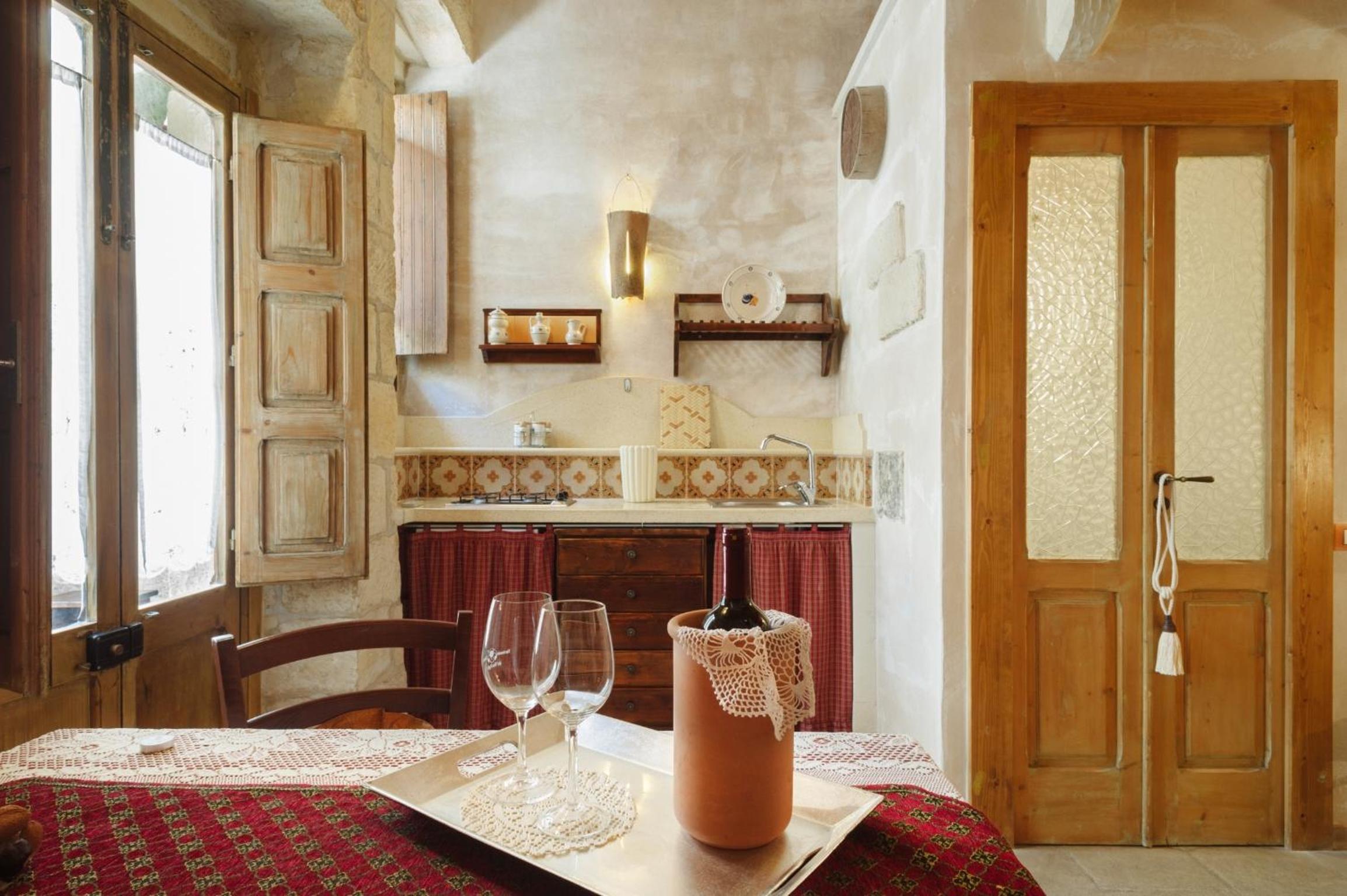 Junior Suite (4 Adults) - Photo 8