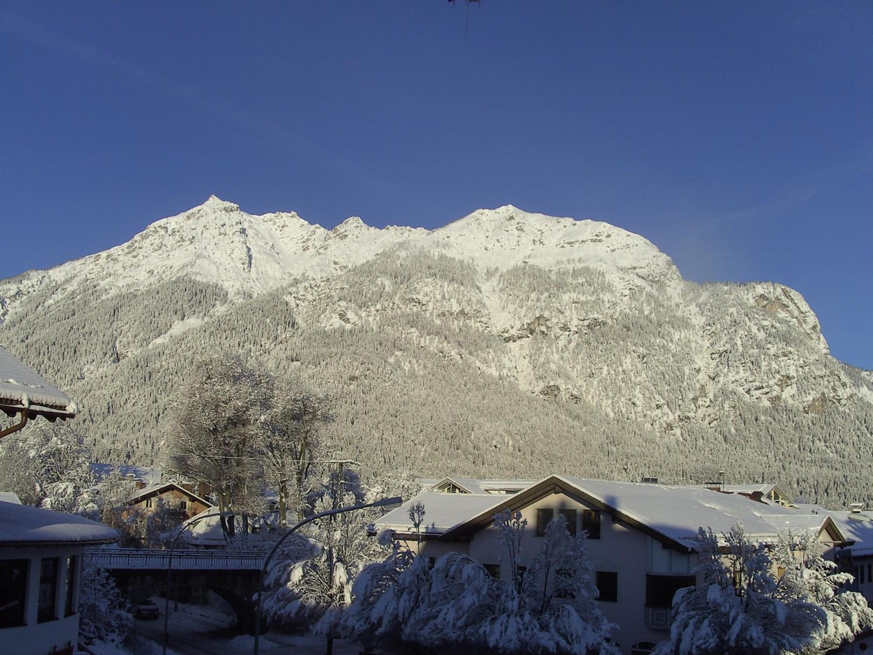 Small Double Room Alpspitze photo 2