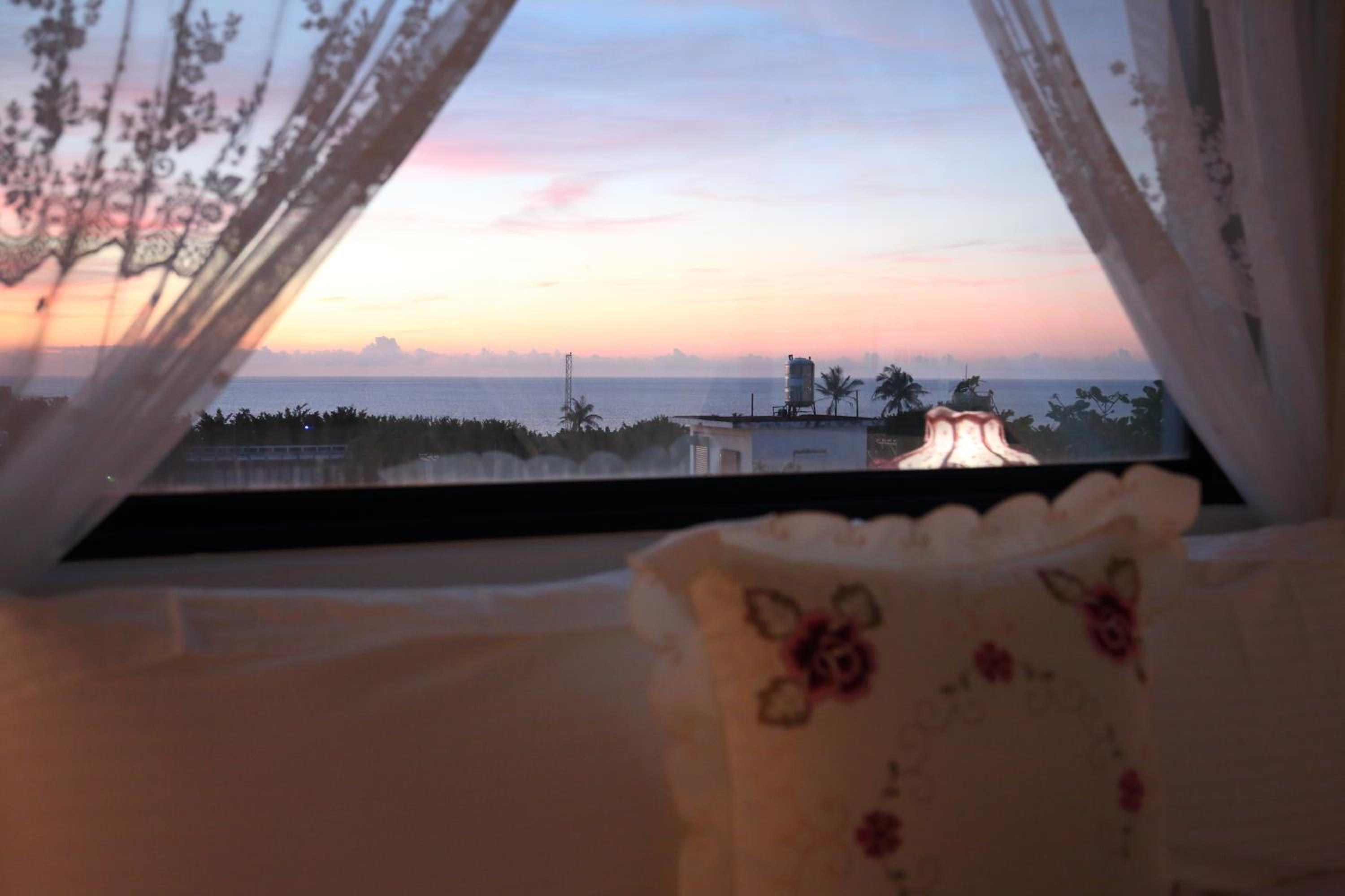Deluxe Double Room - Photo 5