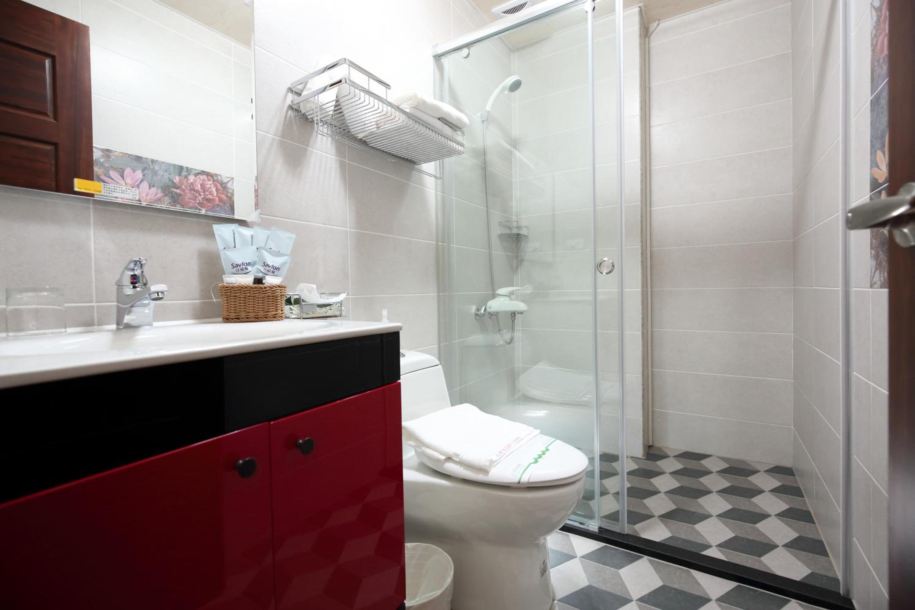 Deluxe Double Room - Photo 18
