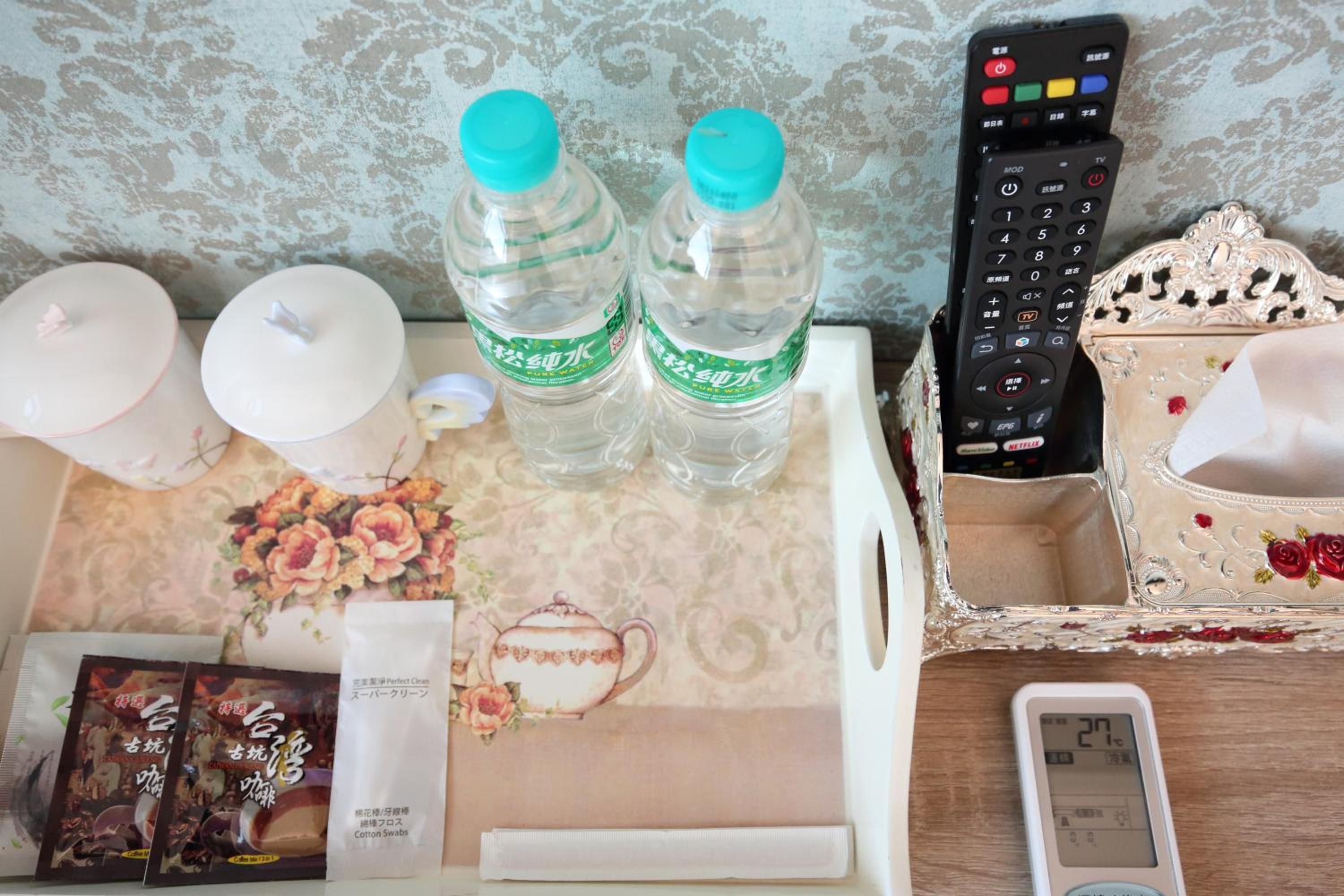 Deluxe Double Room - Photo 13