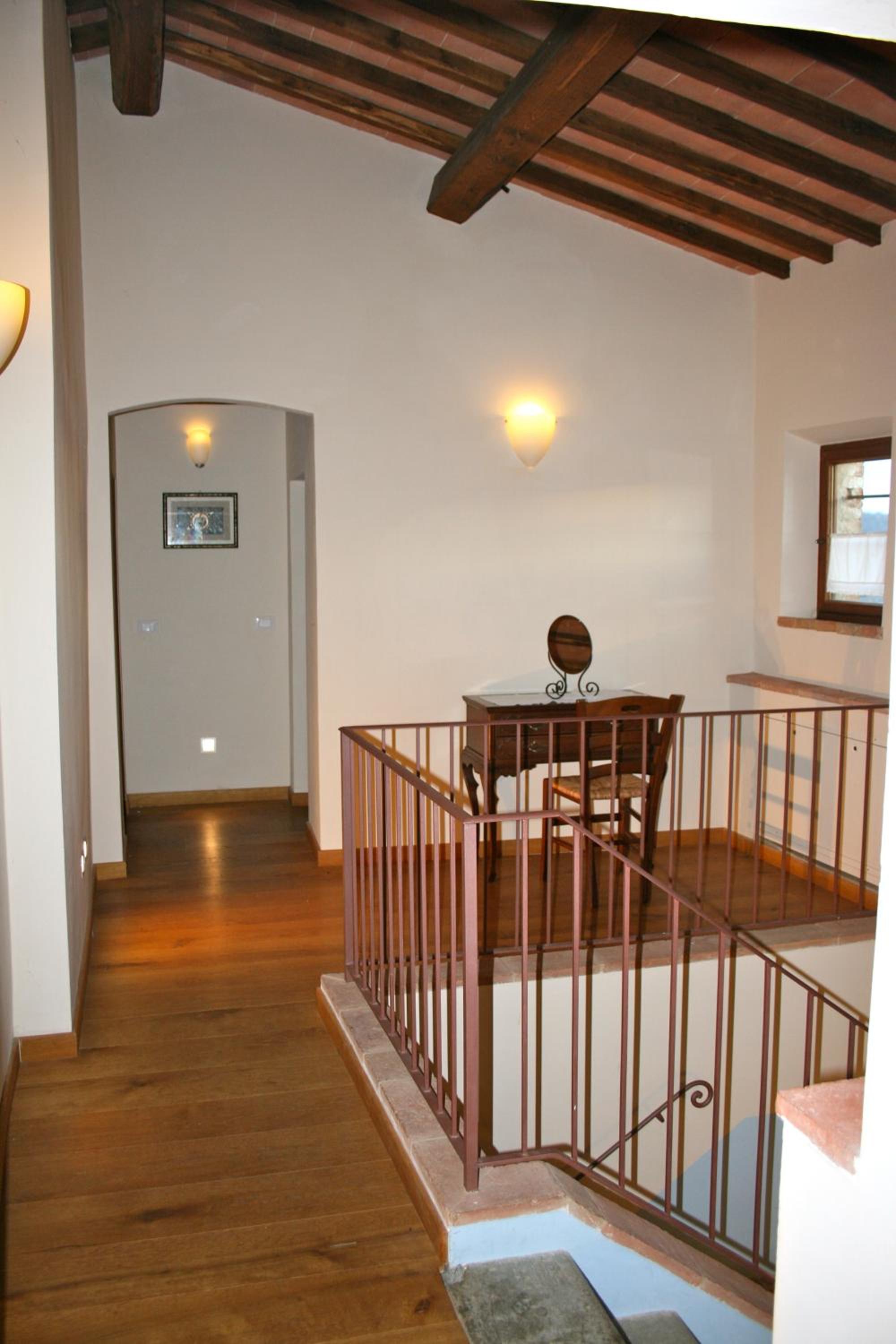 Deluxe Four-Bedroom Apartment