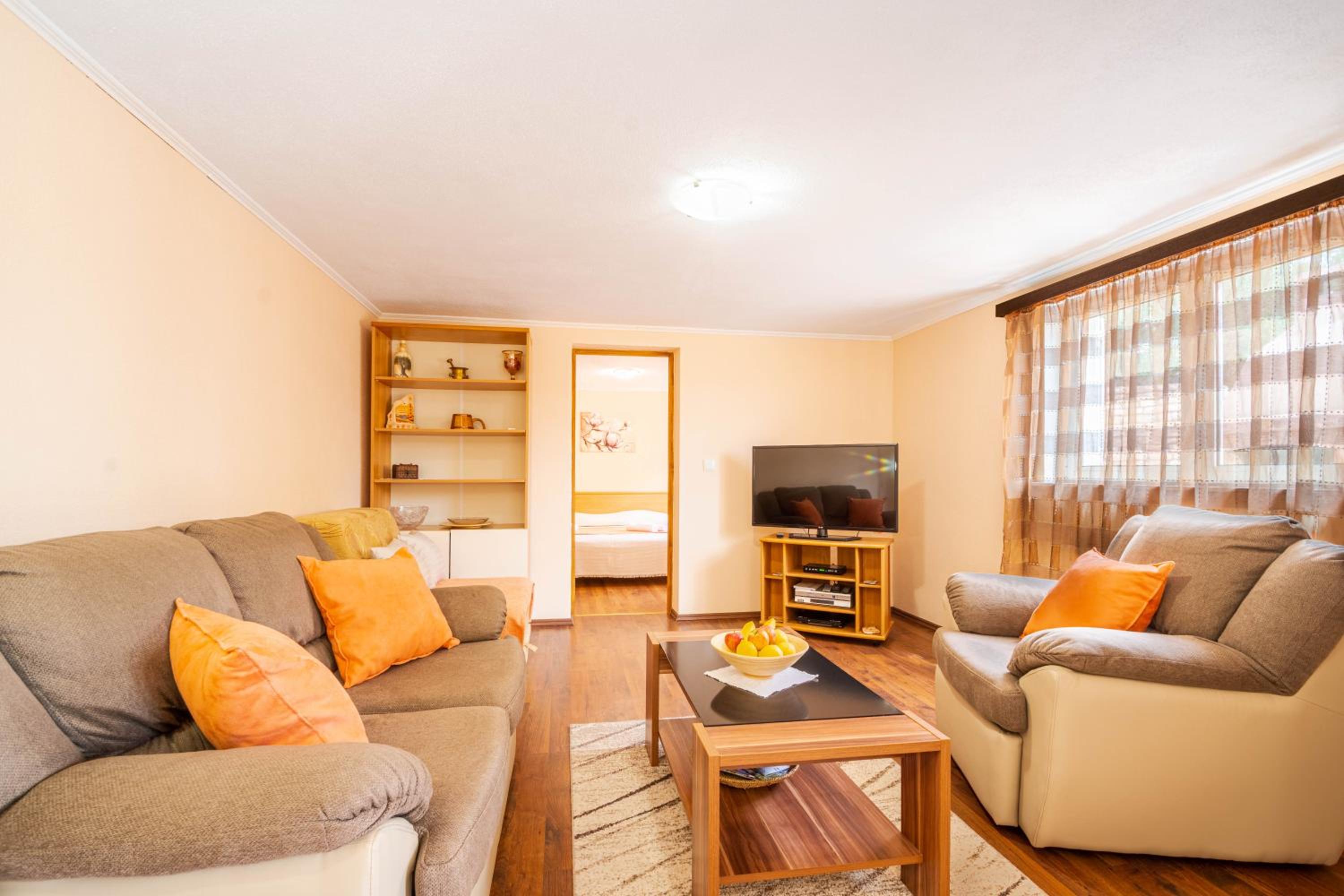 One-Bedroom Apartment with Terrace and Sea View