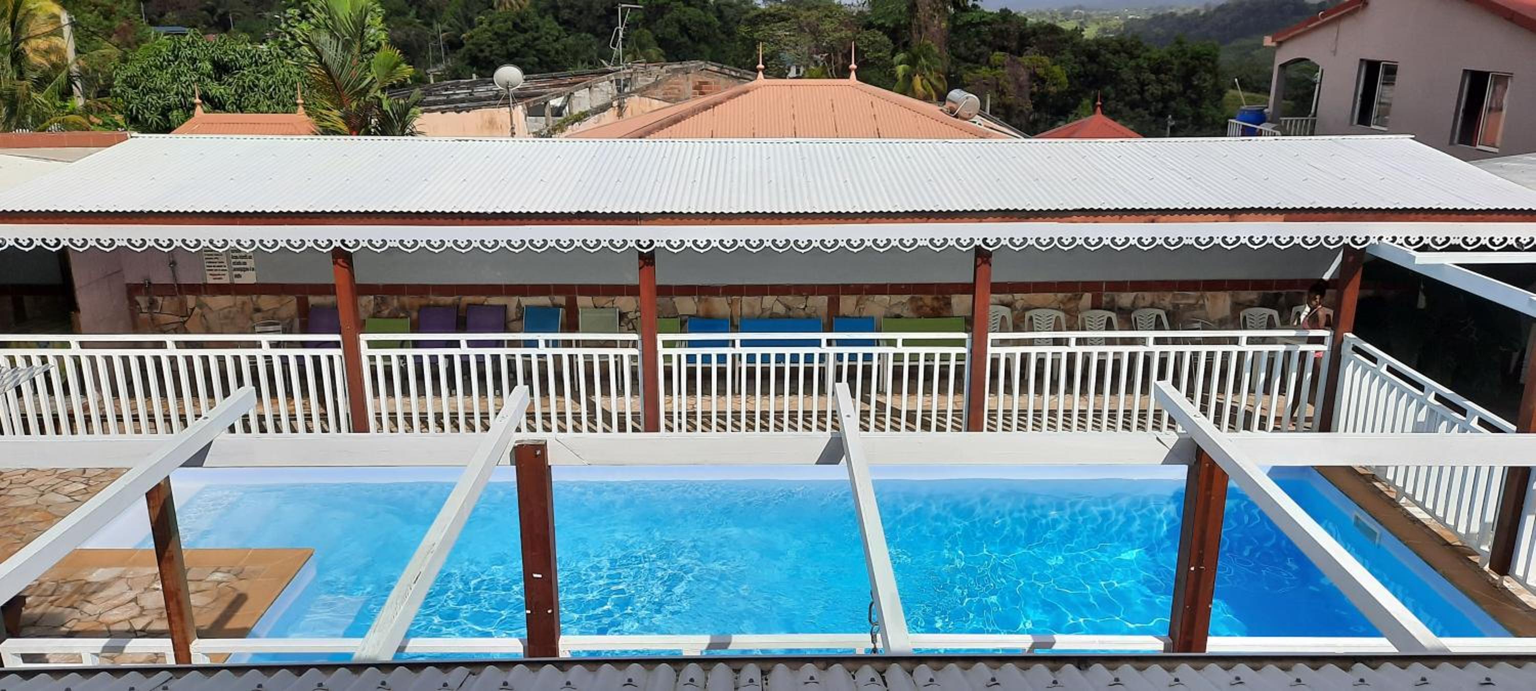 Apartment with Pool View  photo 3