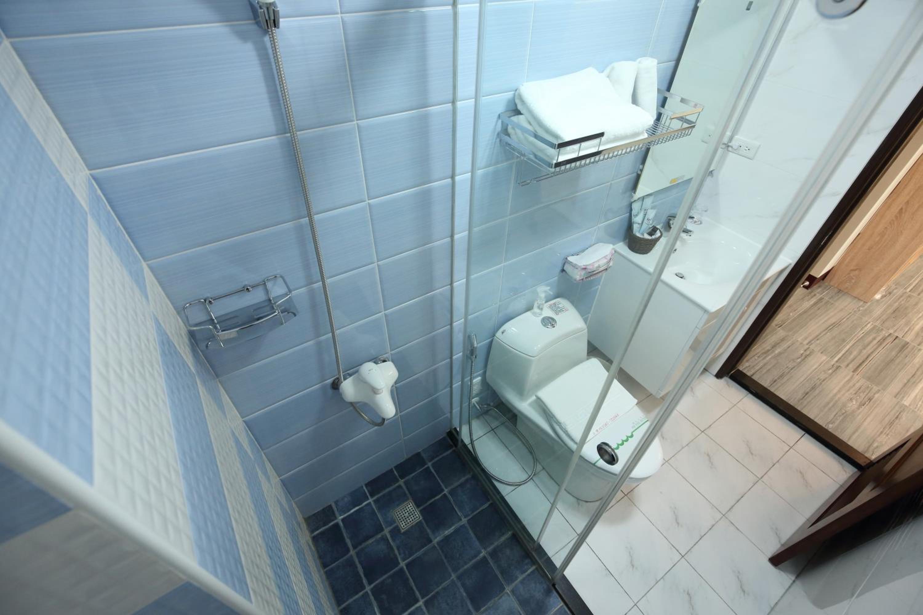 Deluxe Double Room with Sea View - Photo 5