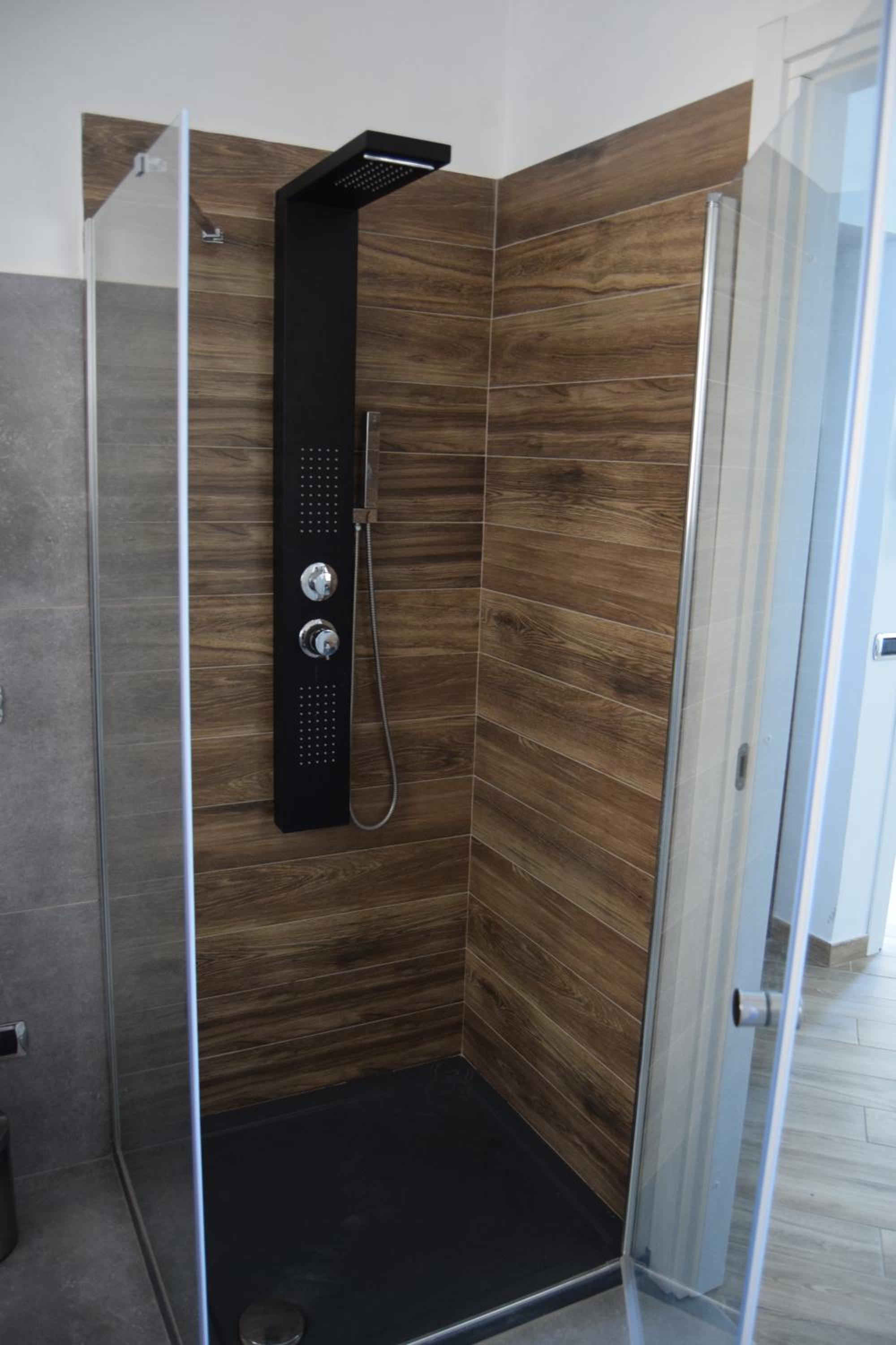 Deluxe Double Room with Balcony and Sea View - Photo 4