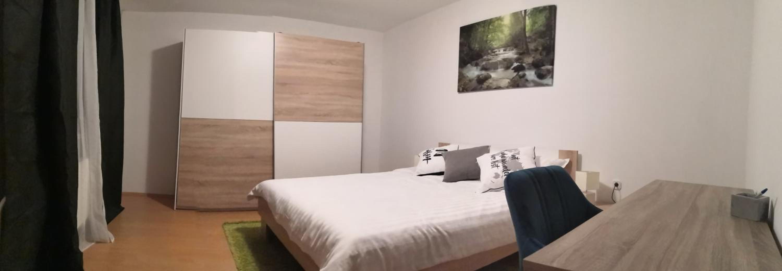 Two-Bedroom Apartment - Photo 2