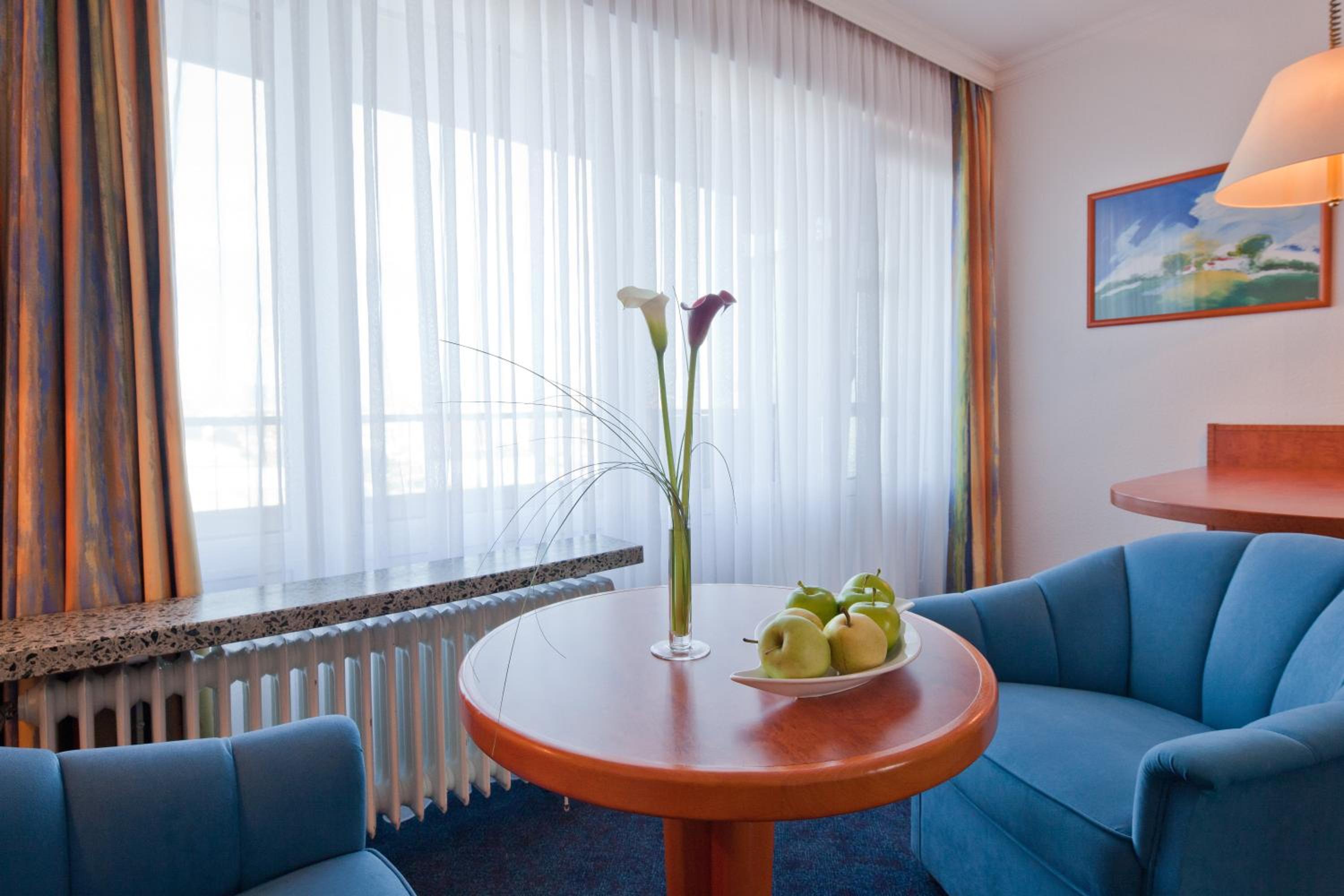 Two Connecting Double Rooms