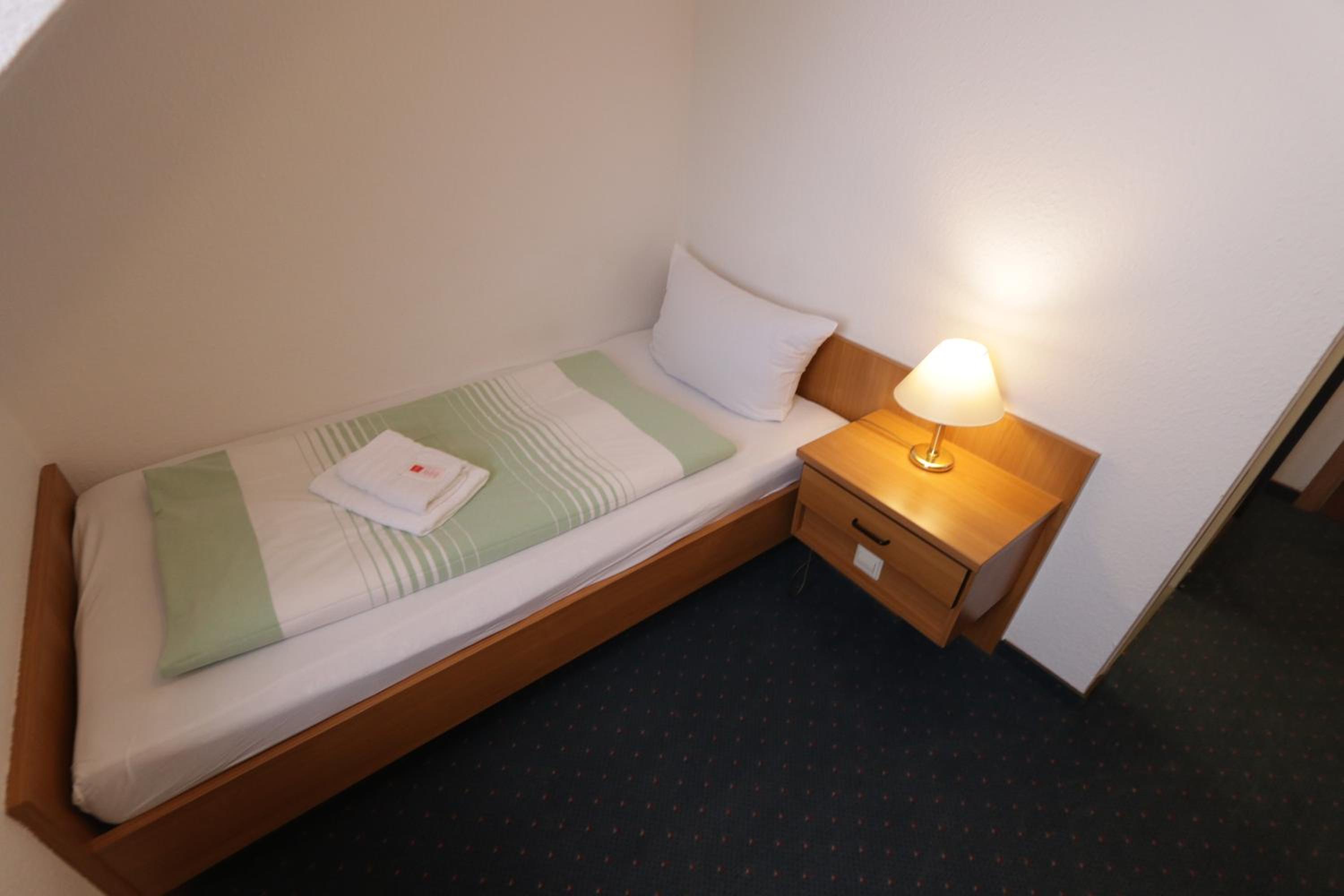 Single Room photo 1