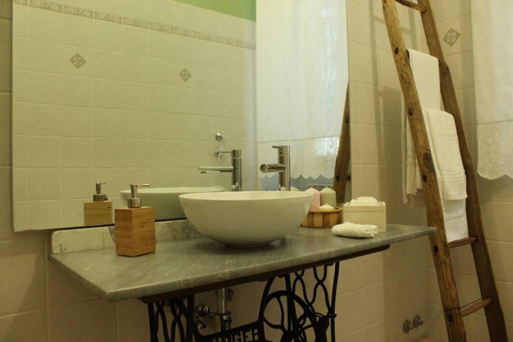 One-Bedroom Apartment - Photo 5