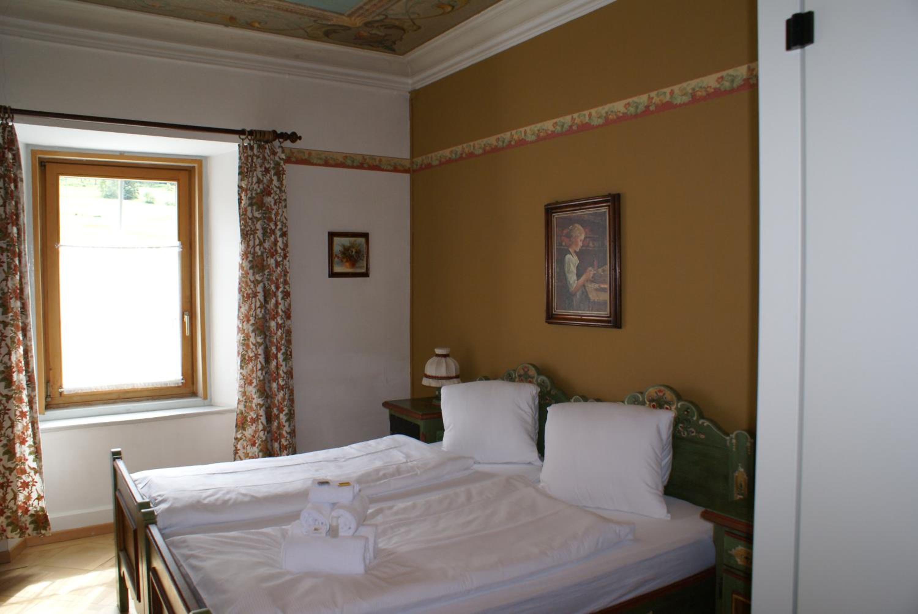 Double Room with Private Bathroom - Photo 8