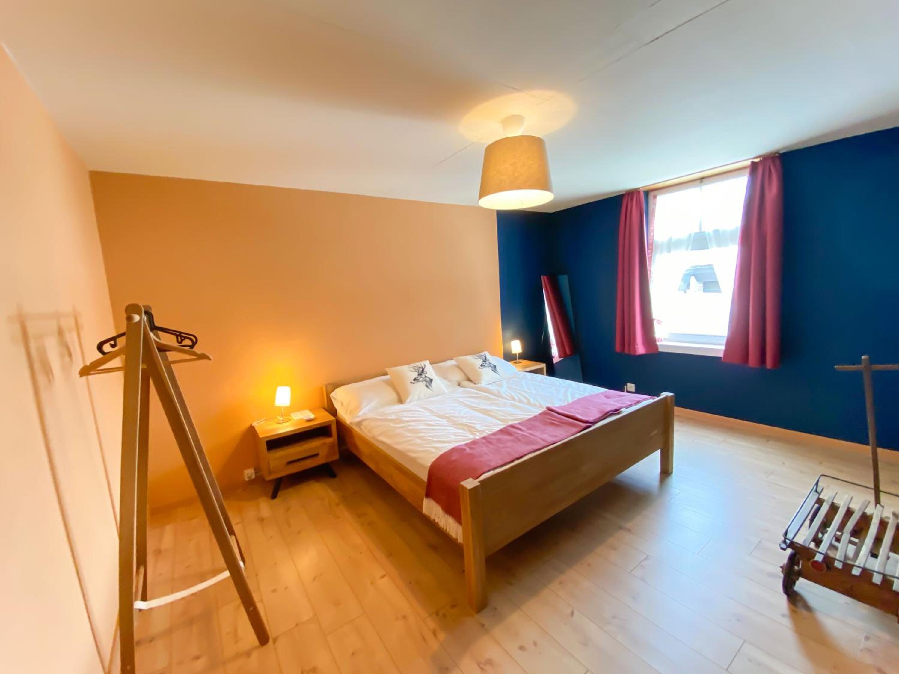 Double Room with Shared Bathroom photo 3
