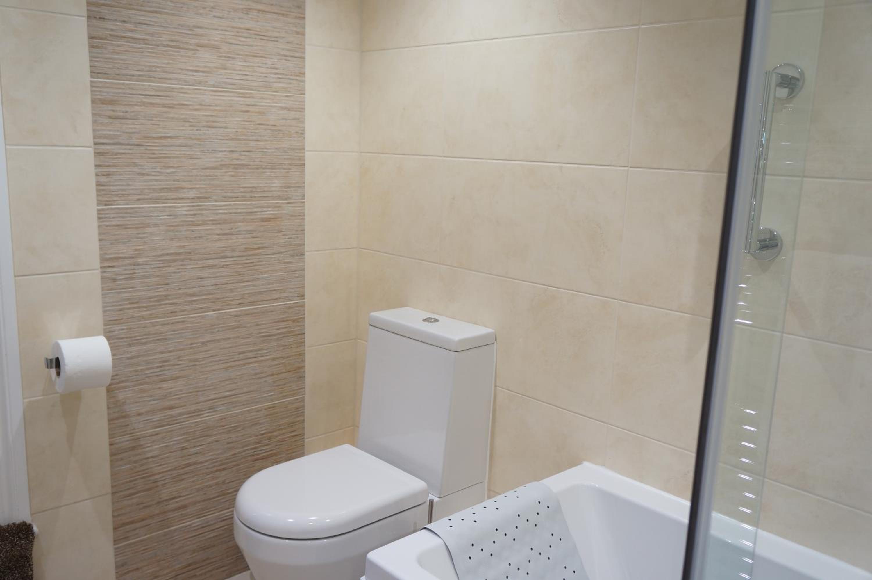 Deluxe Double Room - Photo 13
