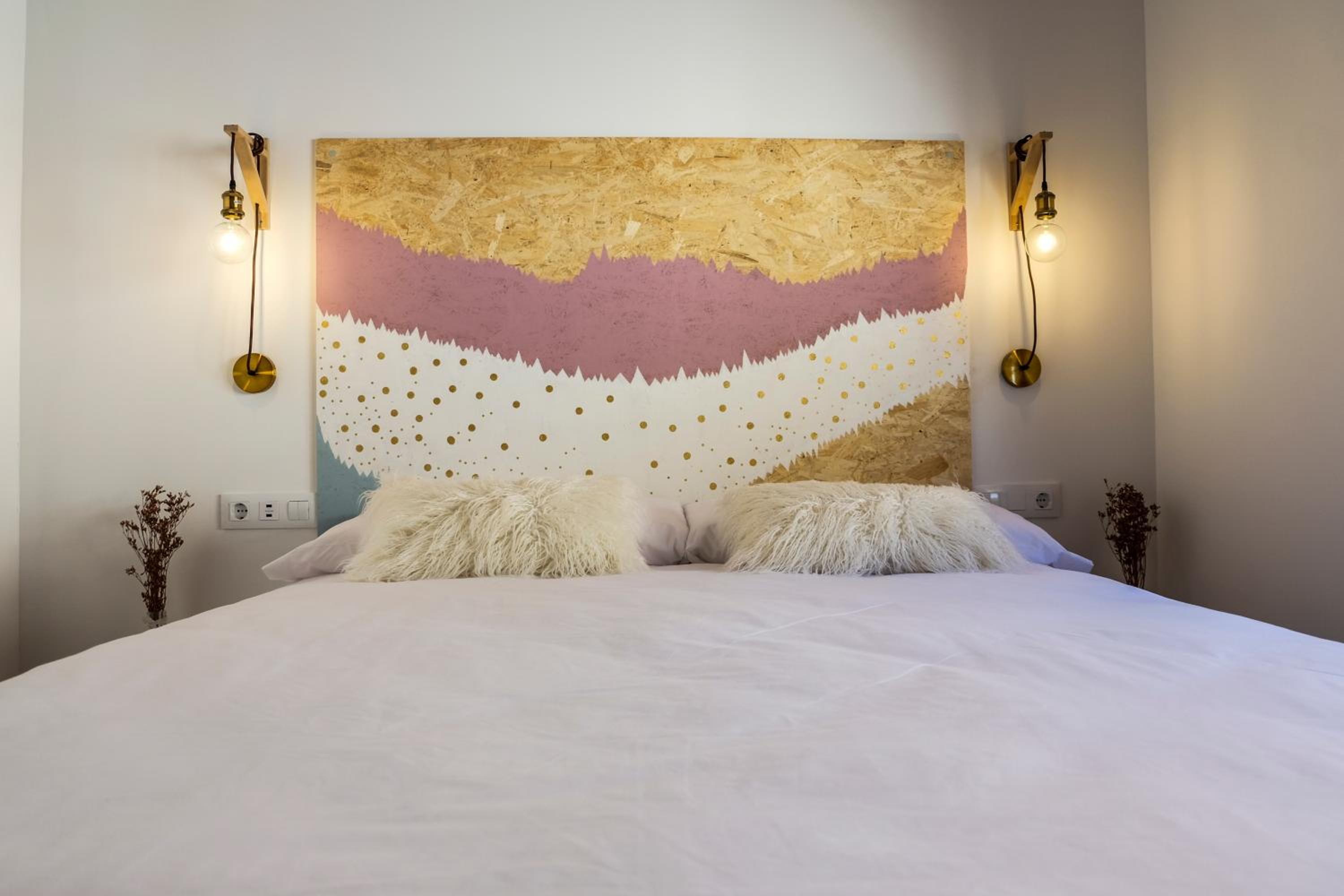 Double Room with Private Bathroom - Photo 3