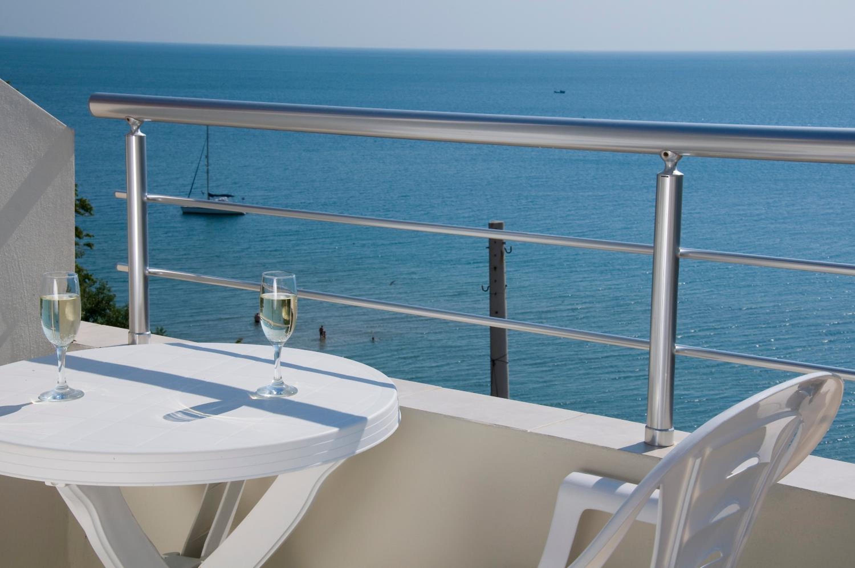 Apartment with Sea View photo 3