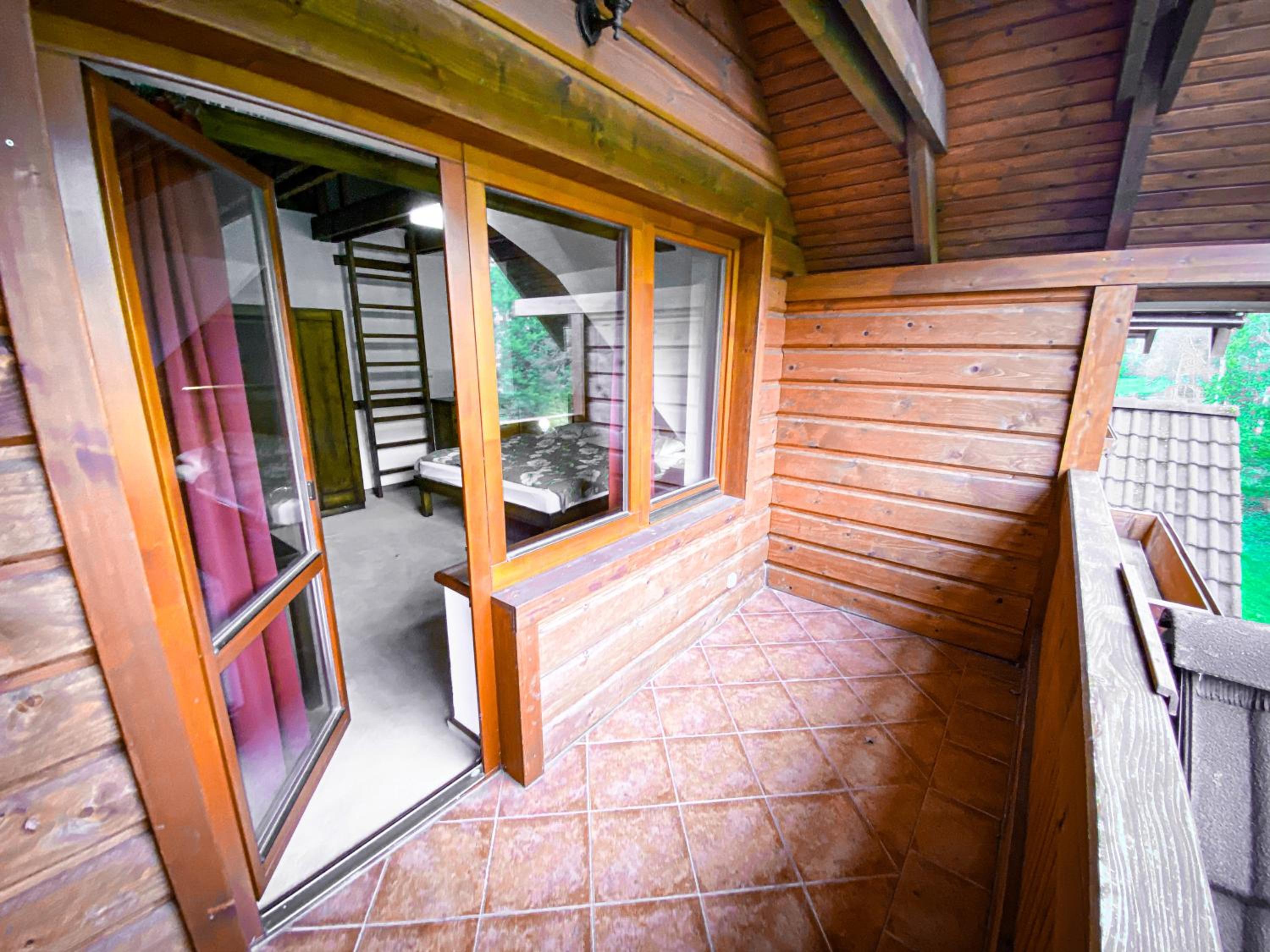 Apartment with Mountain View - Photo 39