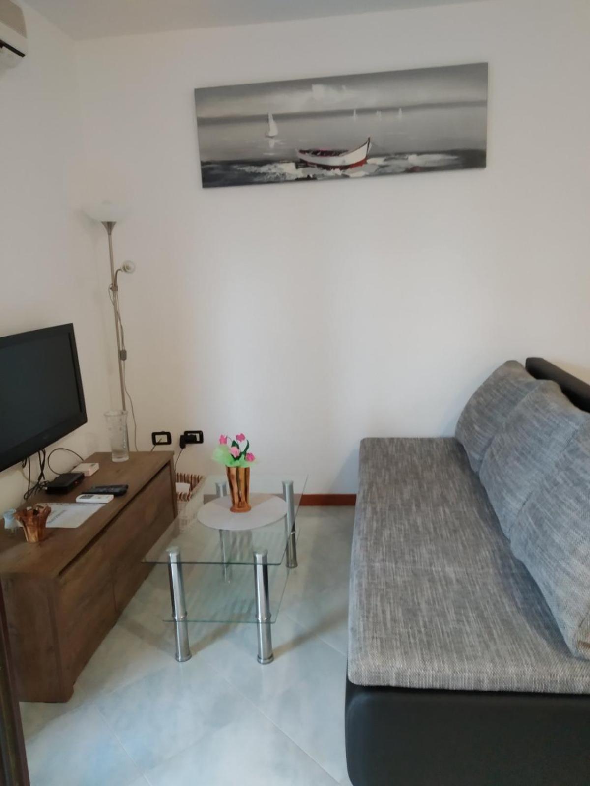 Studio Apartment with Sea View