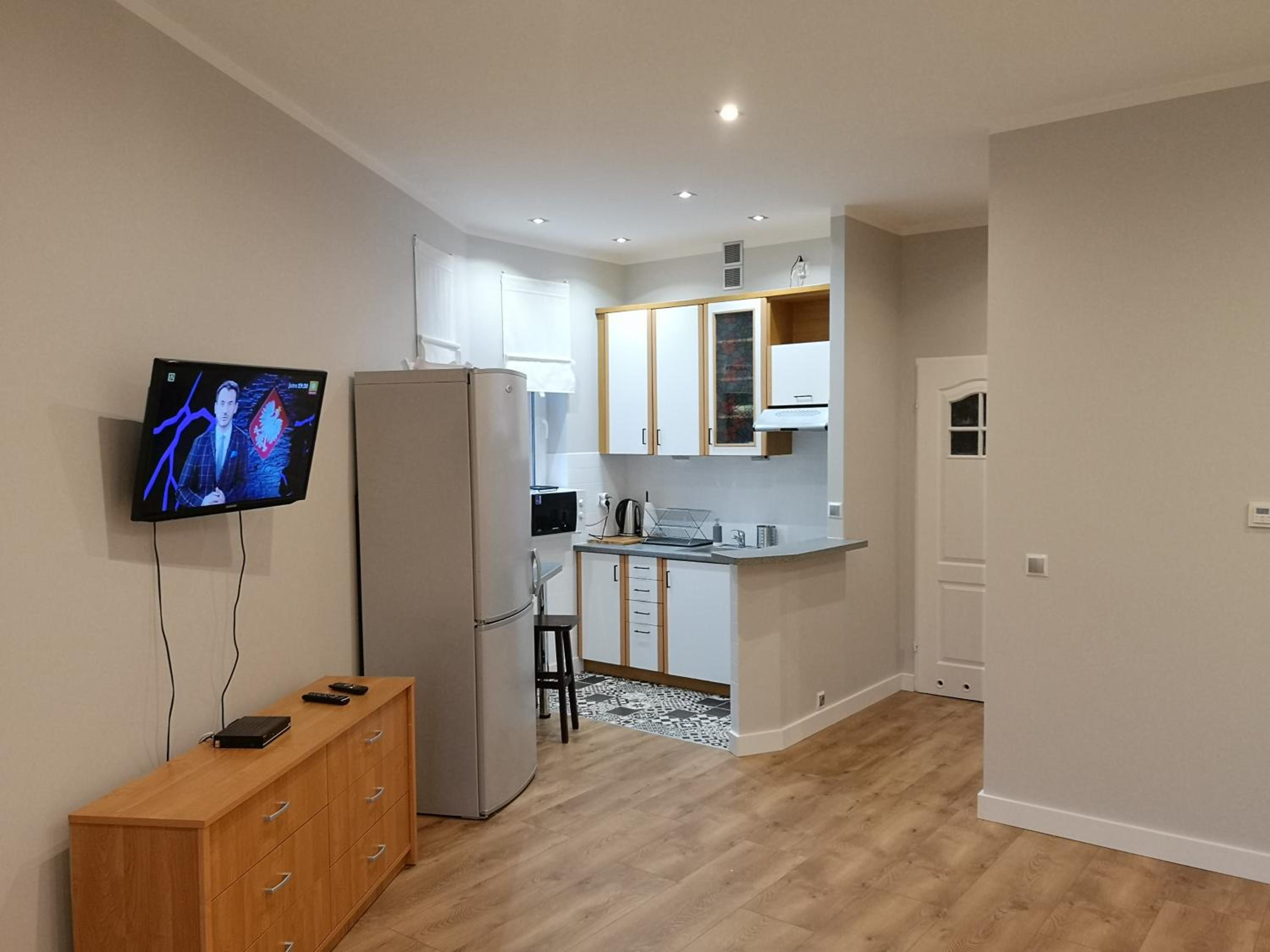 One-Bedroom Apartment - Photo 5