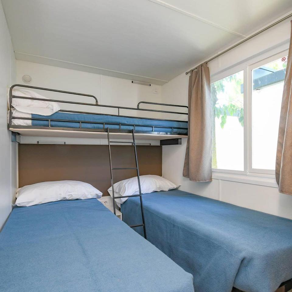 Accessible Two-Bedroom Mobile Home photo 3