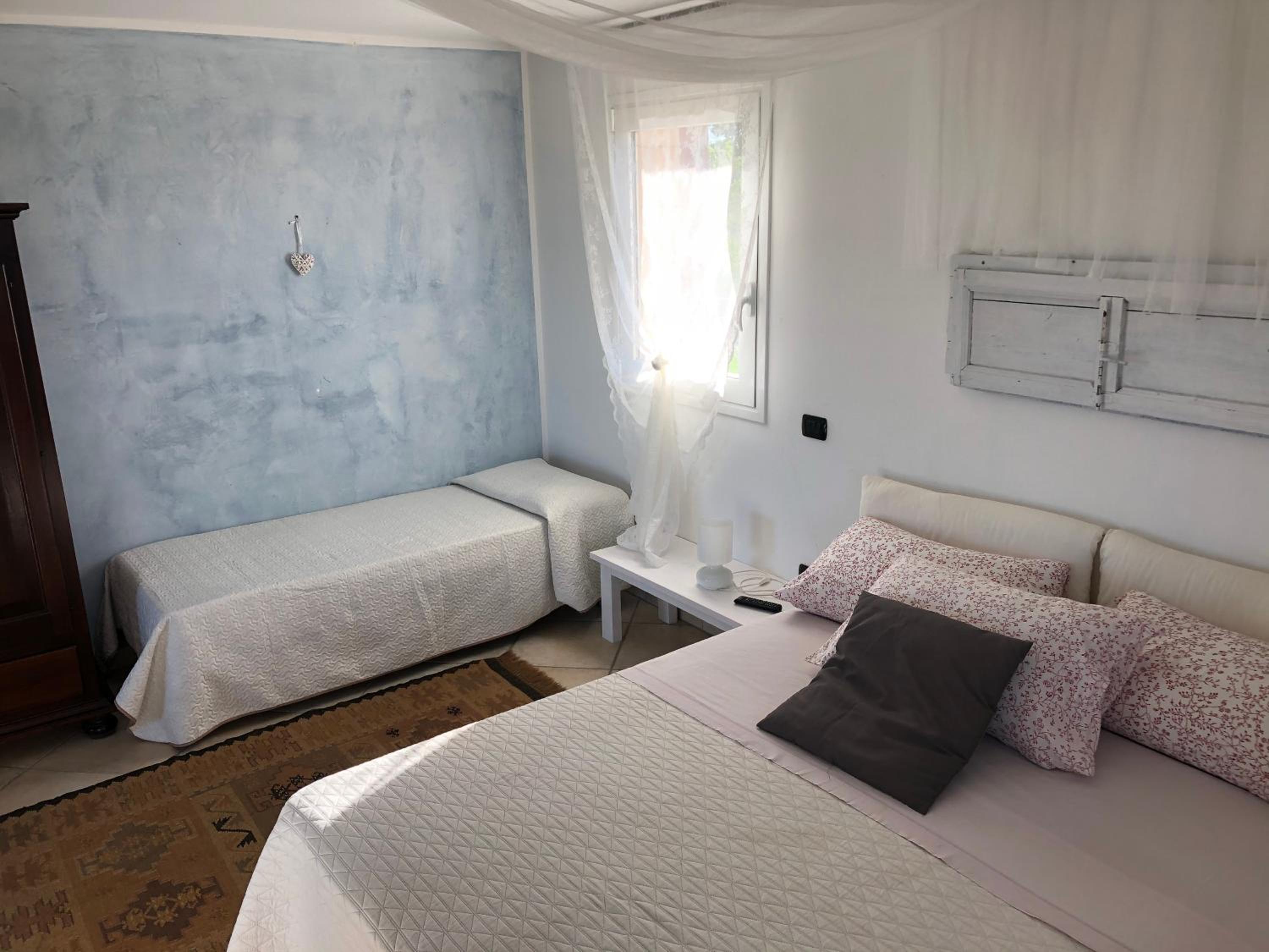 Deluxe Room - Photo 3