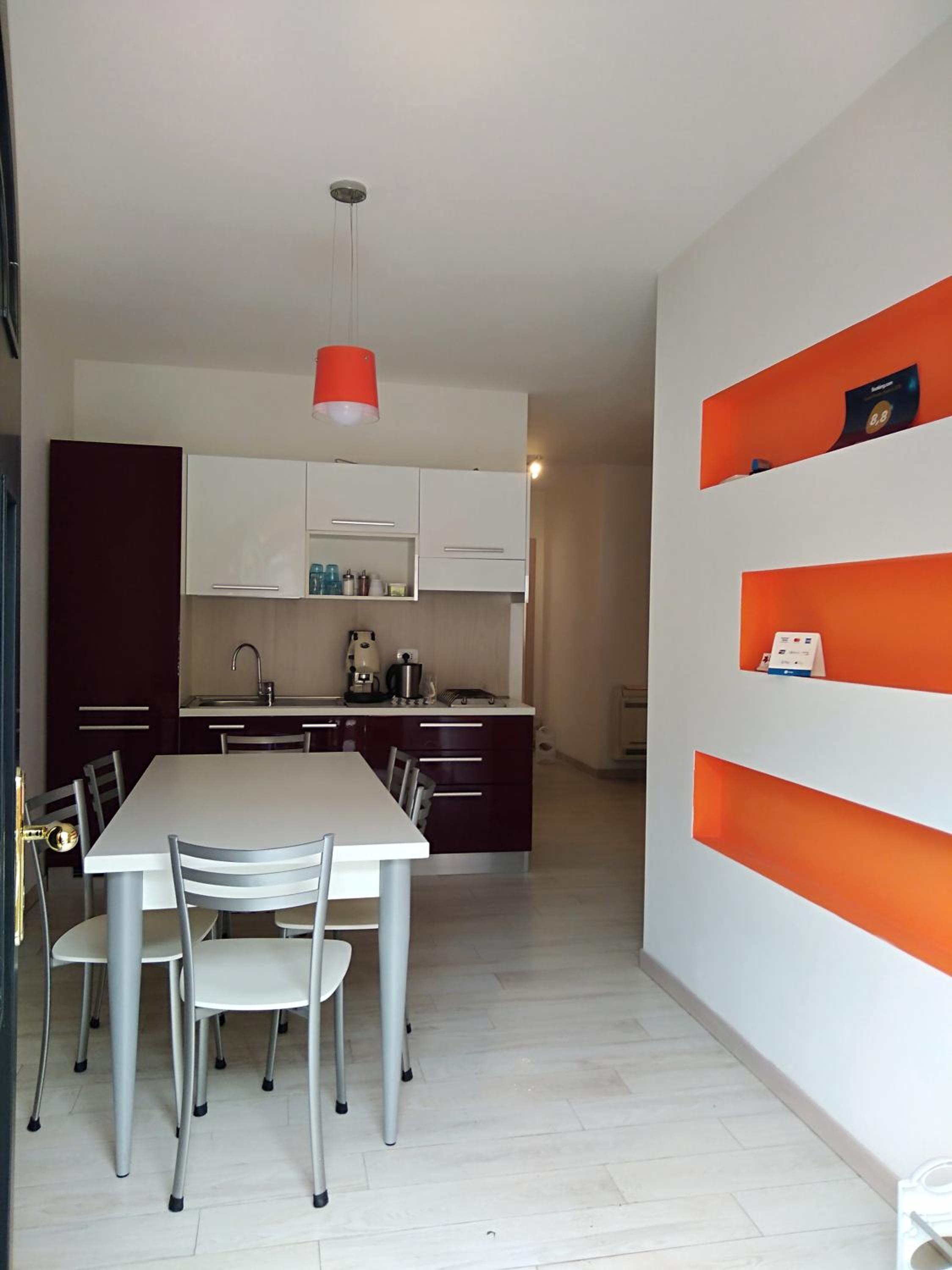 Quadruple Room - Photo 9