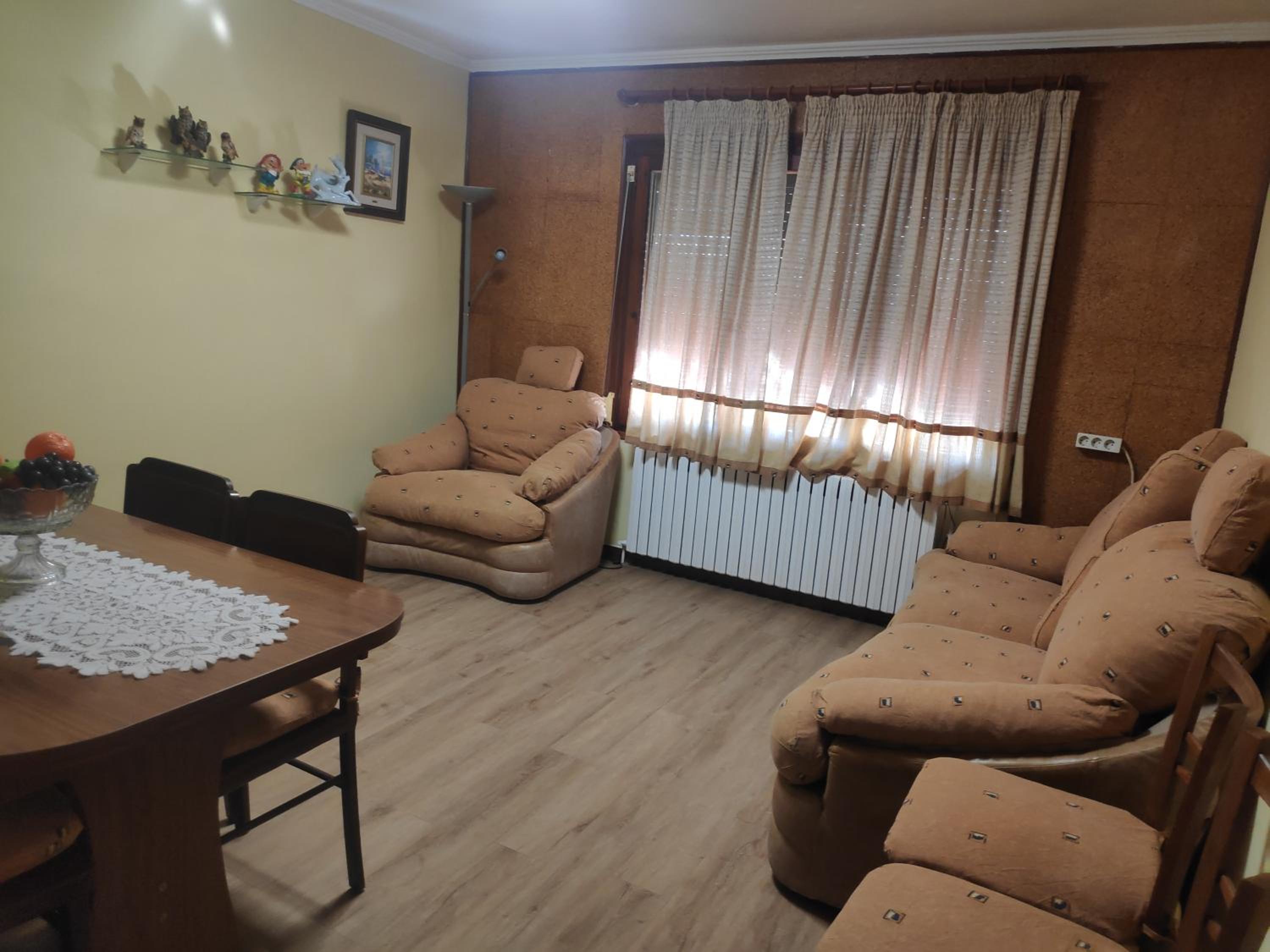 Casa de tres habitaciones