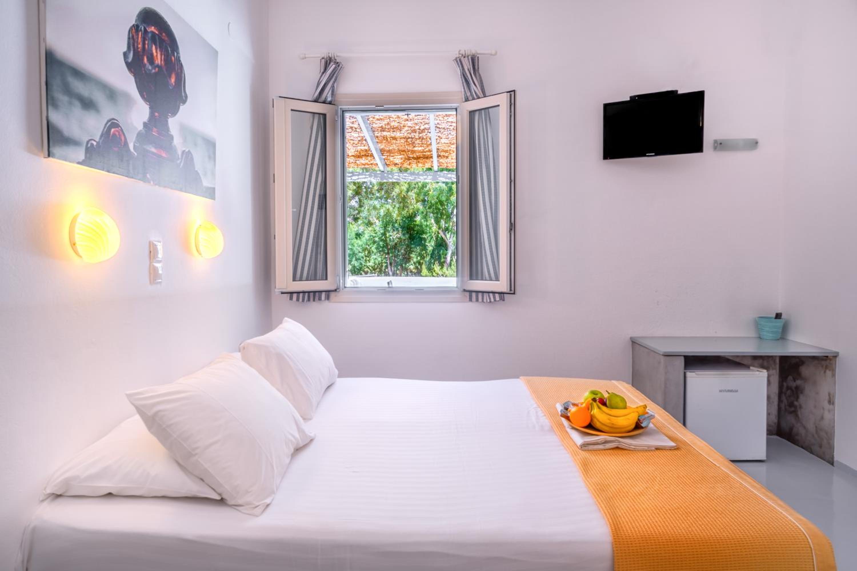 Economy Double Room photo 1