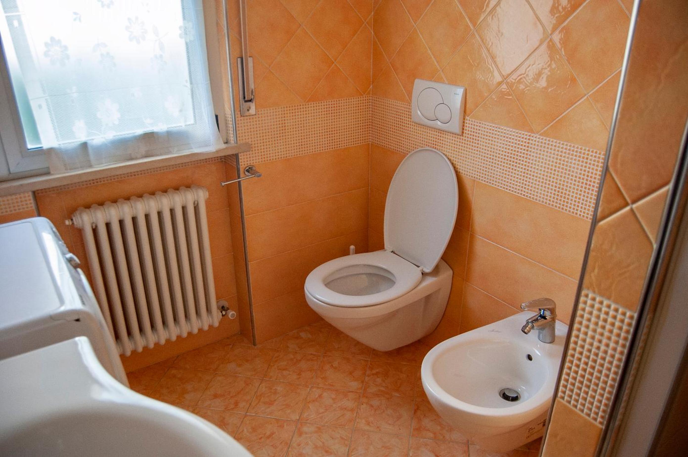 Apartment - Ground Floor photo 2
