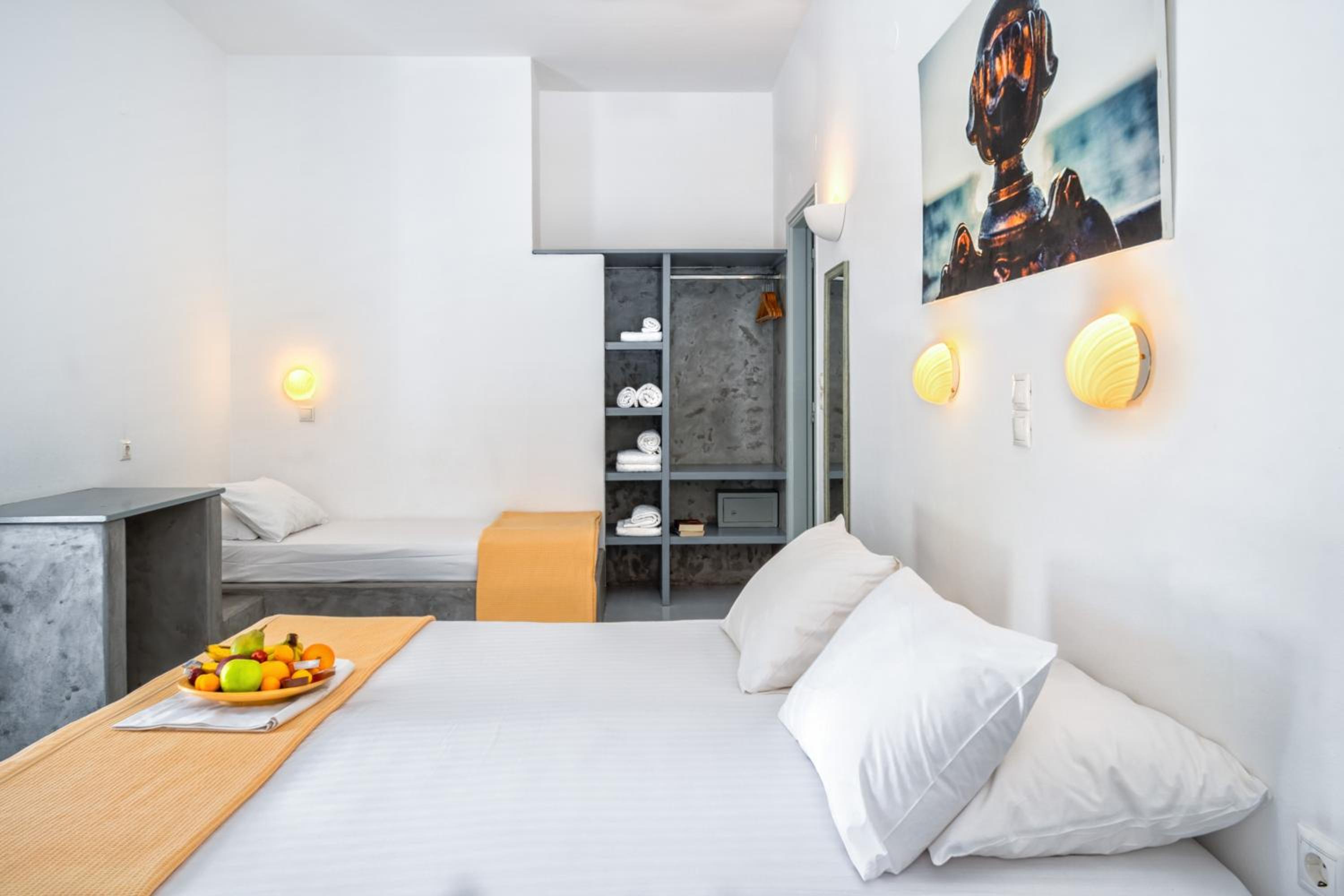 Economy Triple Room