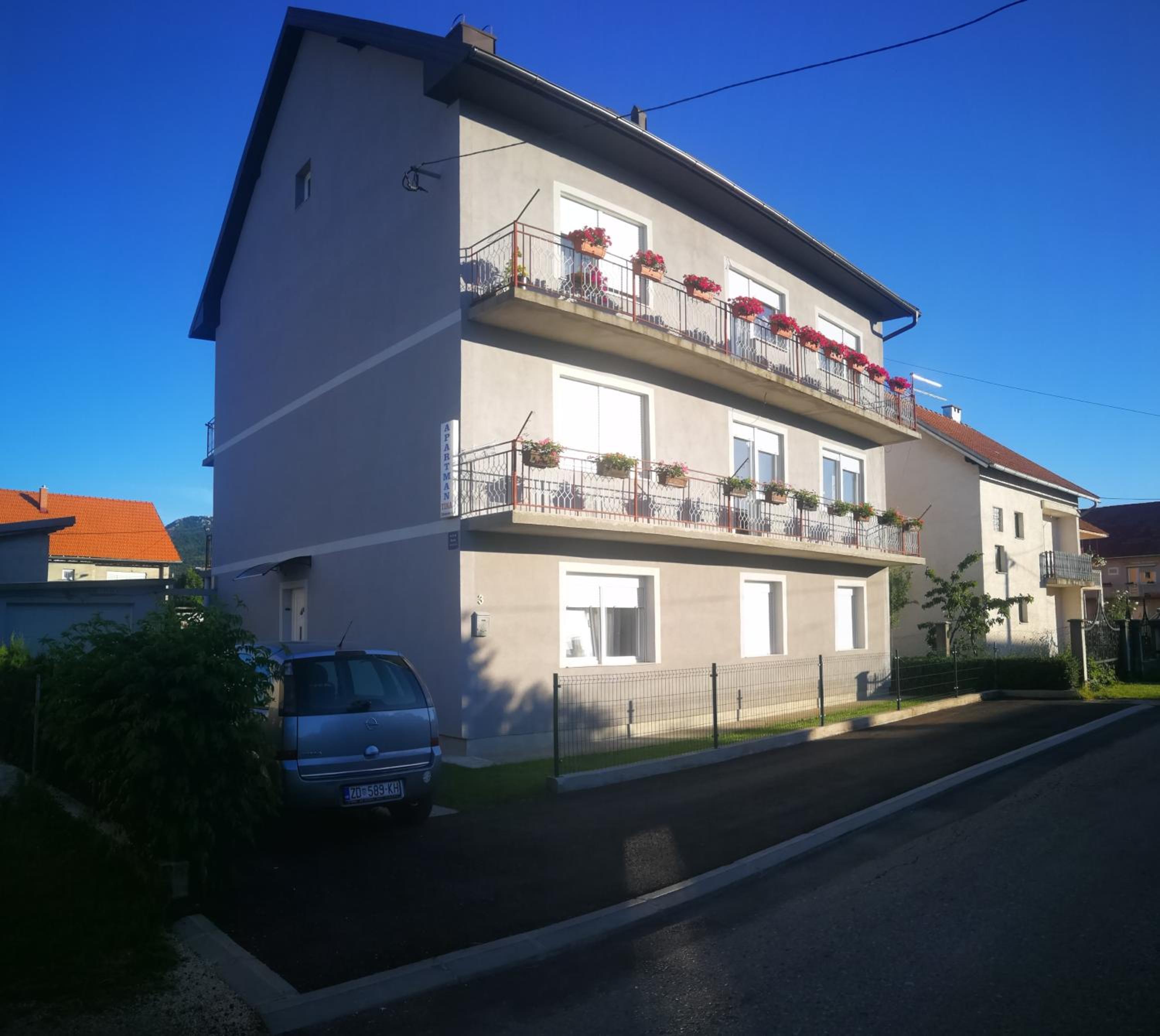 Apartment - Ground Floor photo 2