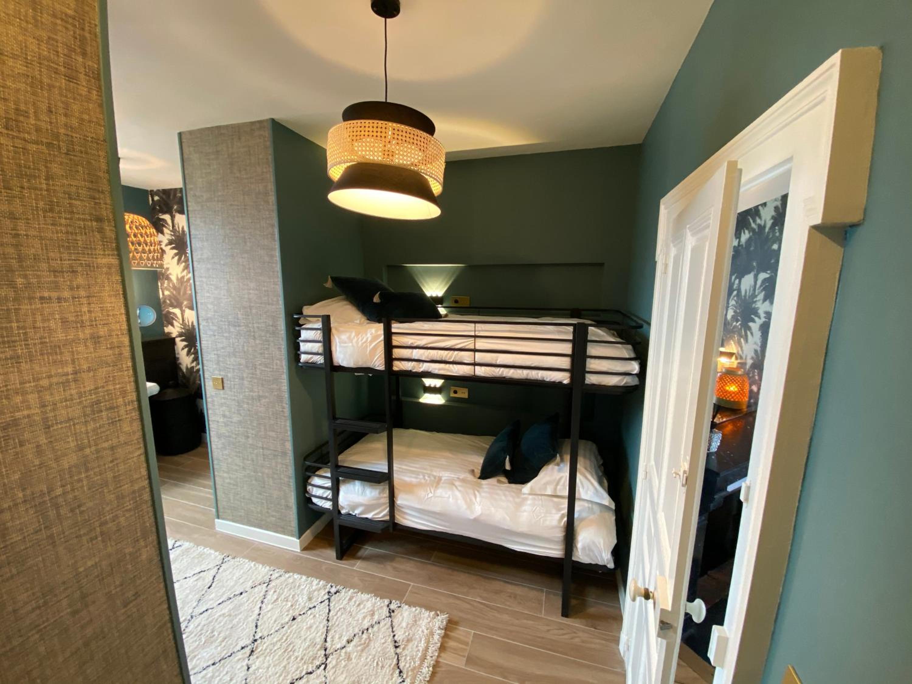 Family Suite - Photo 3
