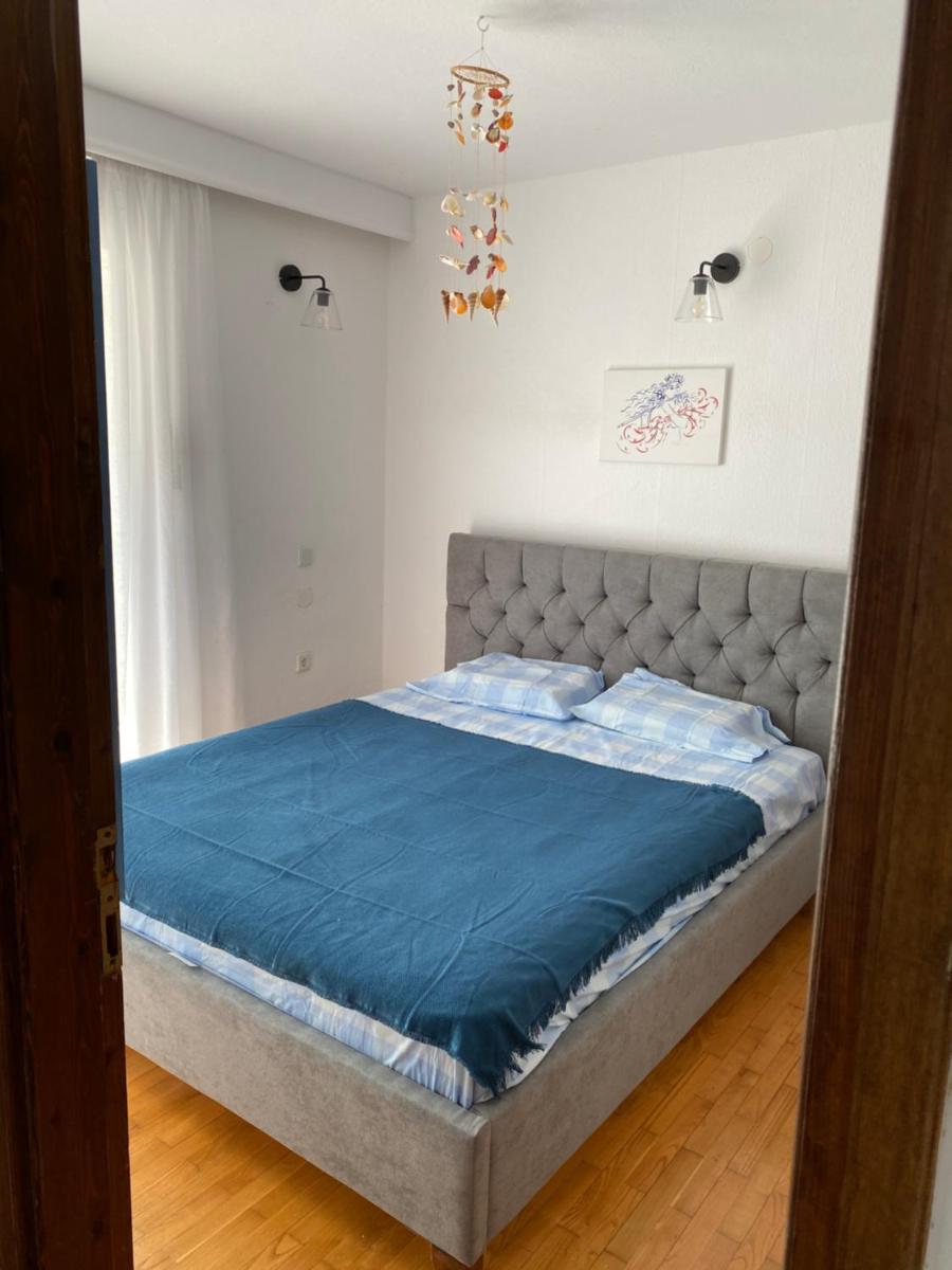 One-Bedroom House photo 3