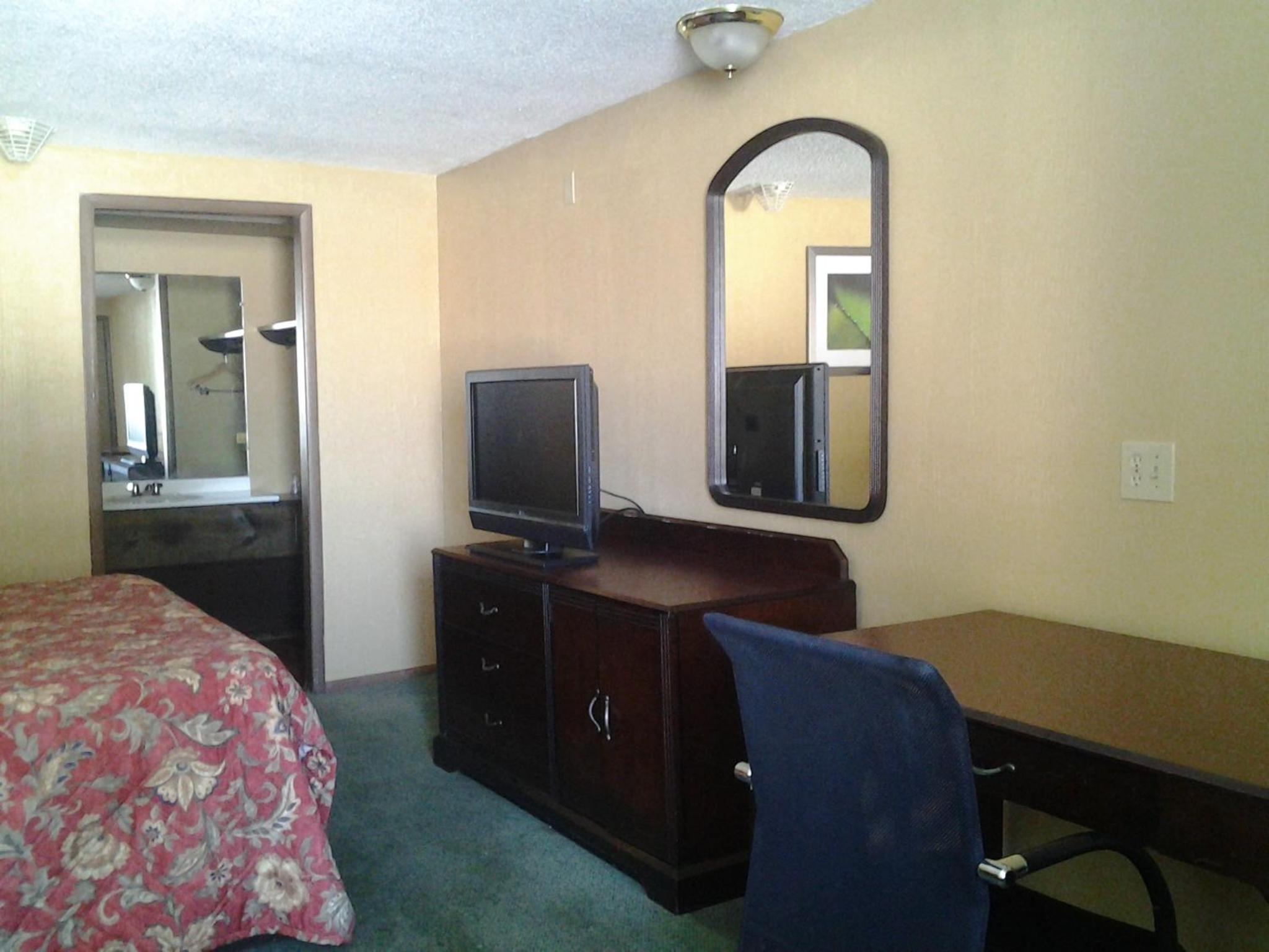 Double Room - Photo 4