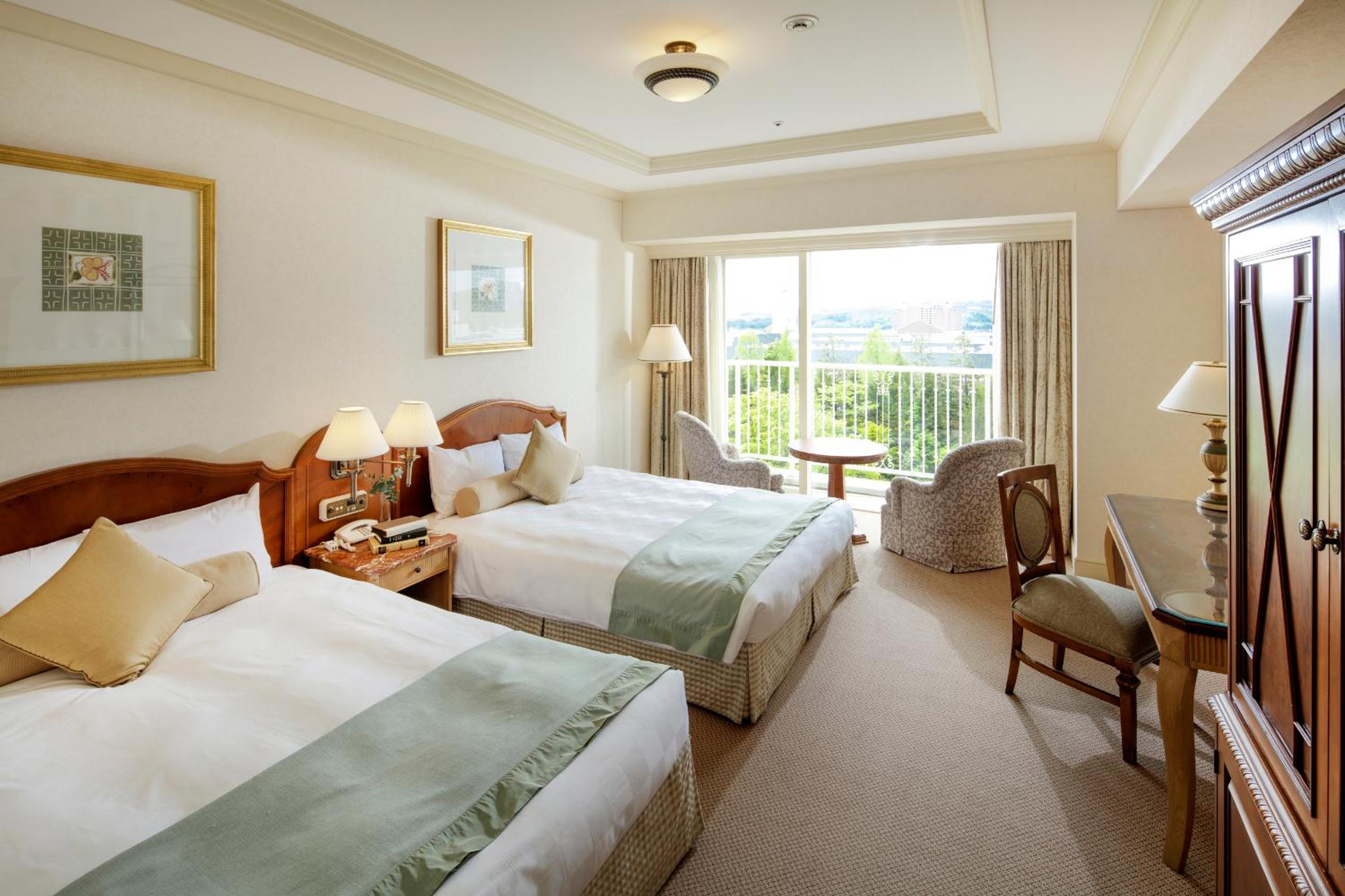 Deluxe Twin Room with Garden View - Non-Smoking photo 1