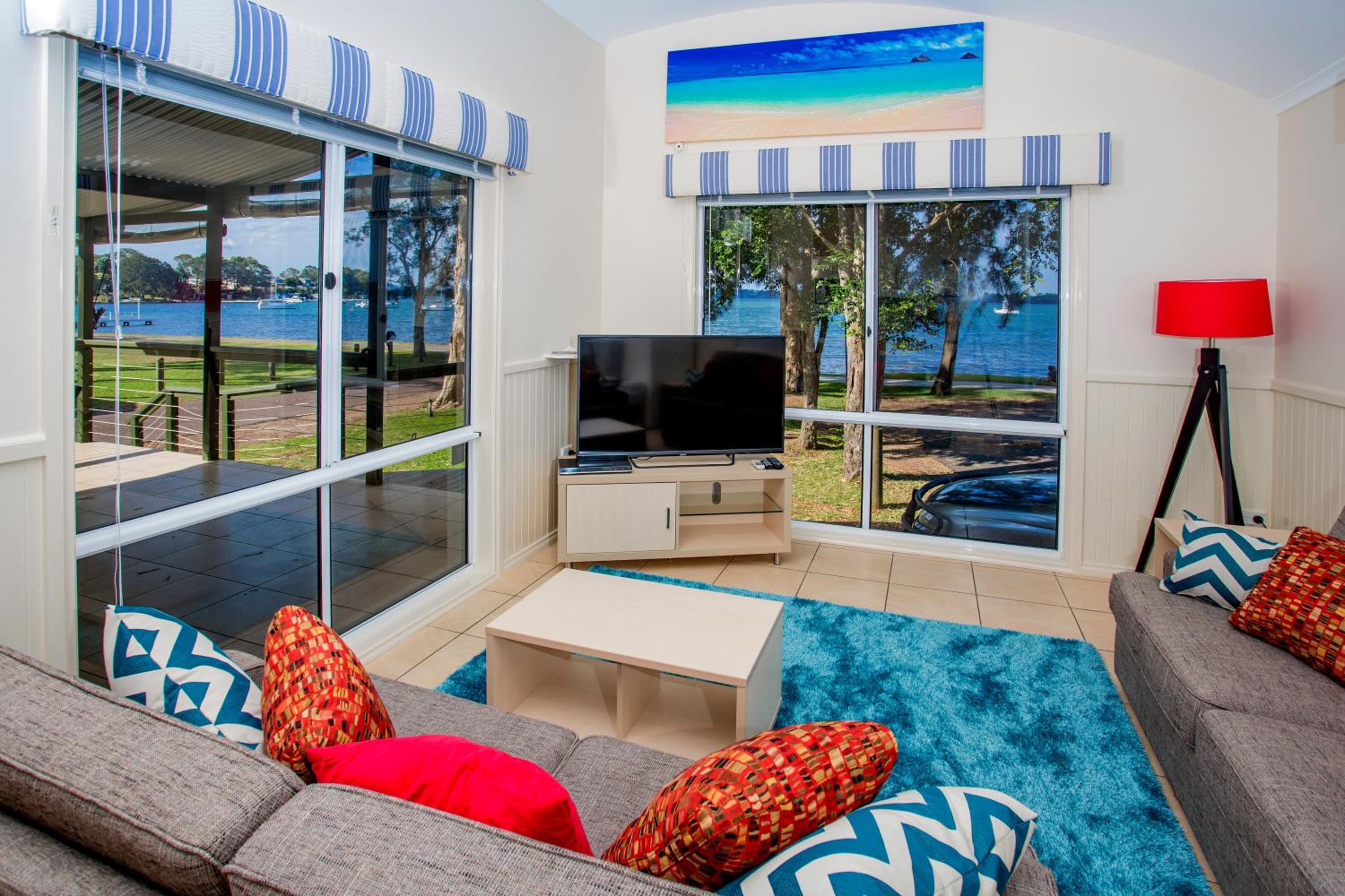 Two-Bedroom Villa (Not pet friendly) photo 1