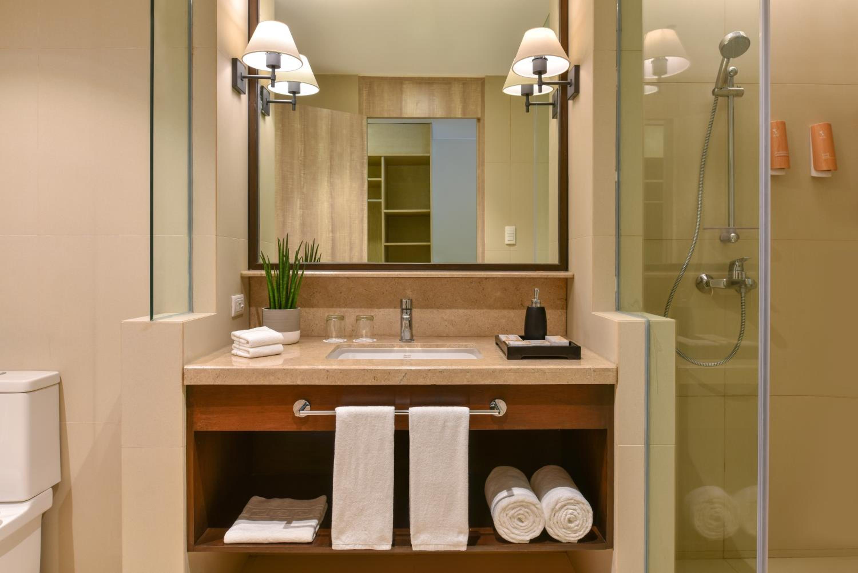 Deluxe Room with 1 Twin Bed, Garden View