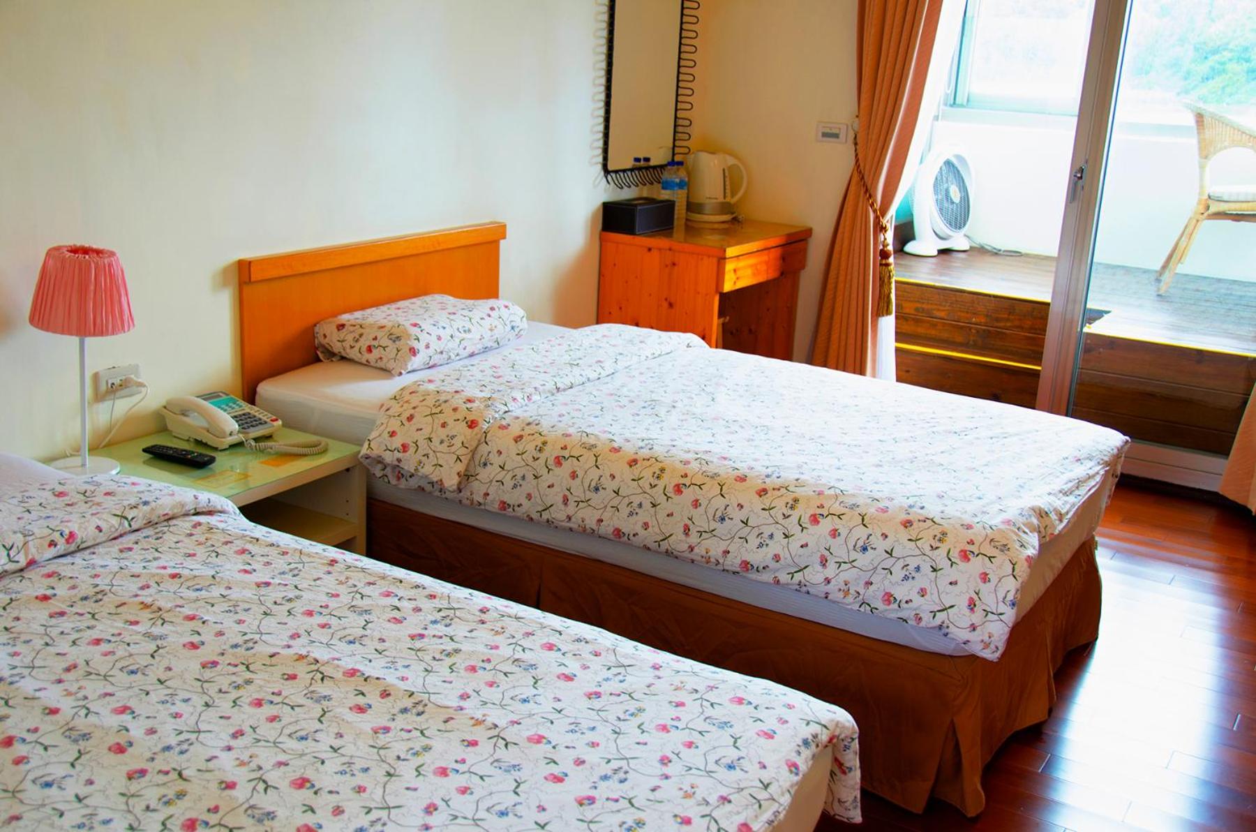 Twin Room with Garden View photo 1